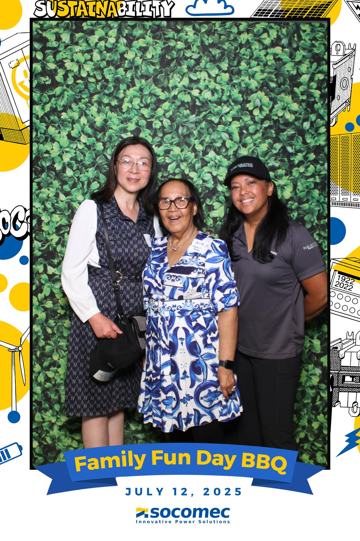 Socomec/Powersmiths Family Fun Day BBQ | View more photos from the event at gallery.myselfiemirror.ca/u/romanmyselfiemirrorca/SocomecPowersmiths-Family-Fun-Day-BBQ