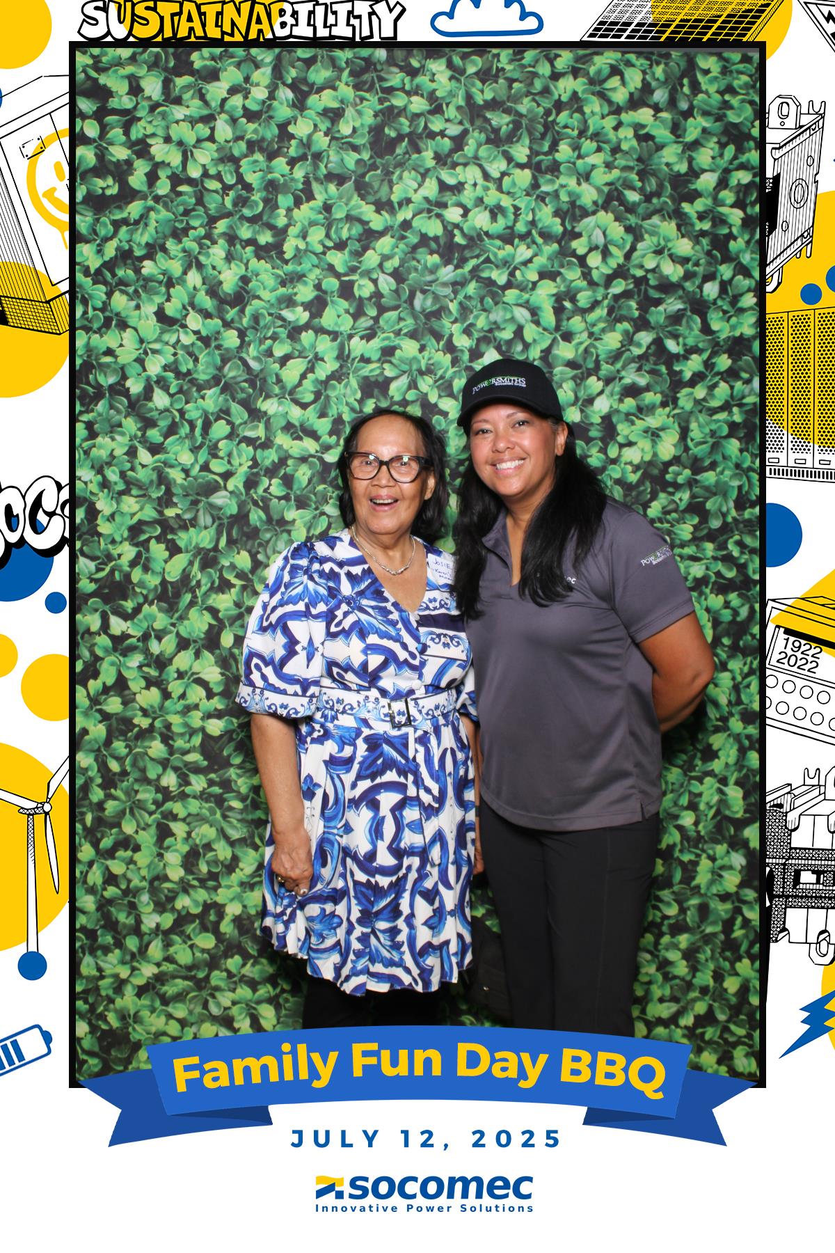 Socomec/Powersmiths Family Fun Day BBQ | View more photos from the event at gallery.myselfiemirror.ca/u/romanmyselfiemirrorca/SocomecPowersmiths-Family-Fun-Day-BBQ