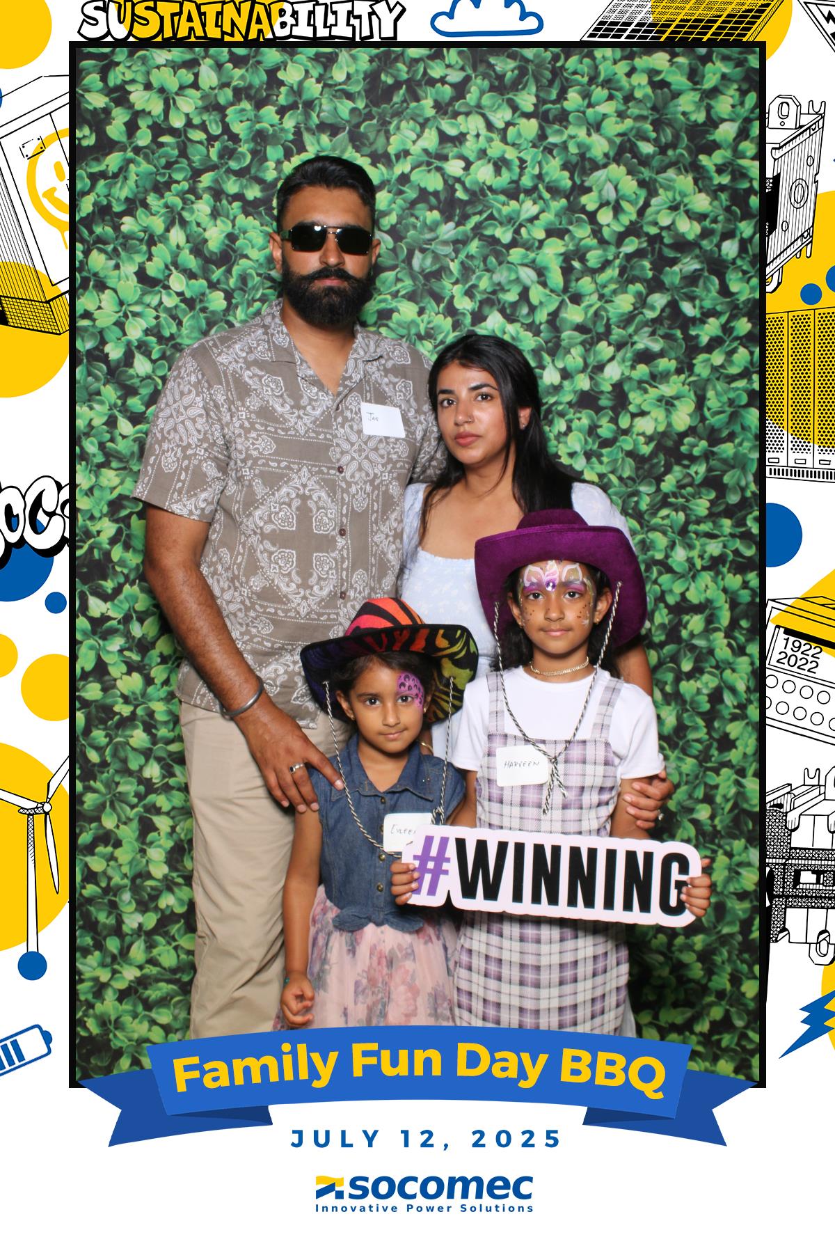 Socomec/Powersmiths Family Fun Day BBQ | View more photos from the event at gallery.myselfiemirror.ca/u/romanmyselfiemirrorca/SocomecPowersmiths-Family-Fun-Day-BBQ