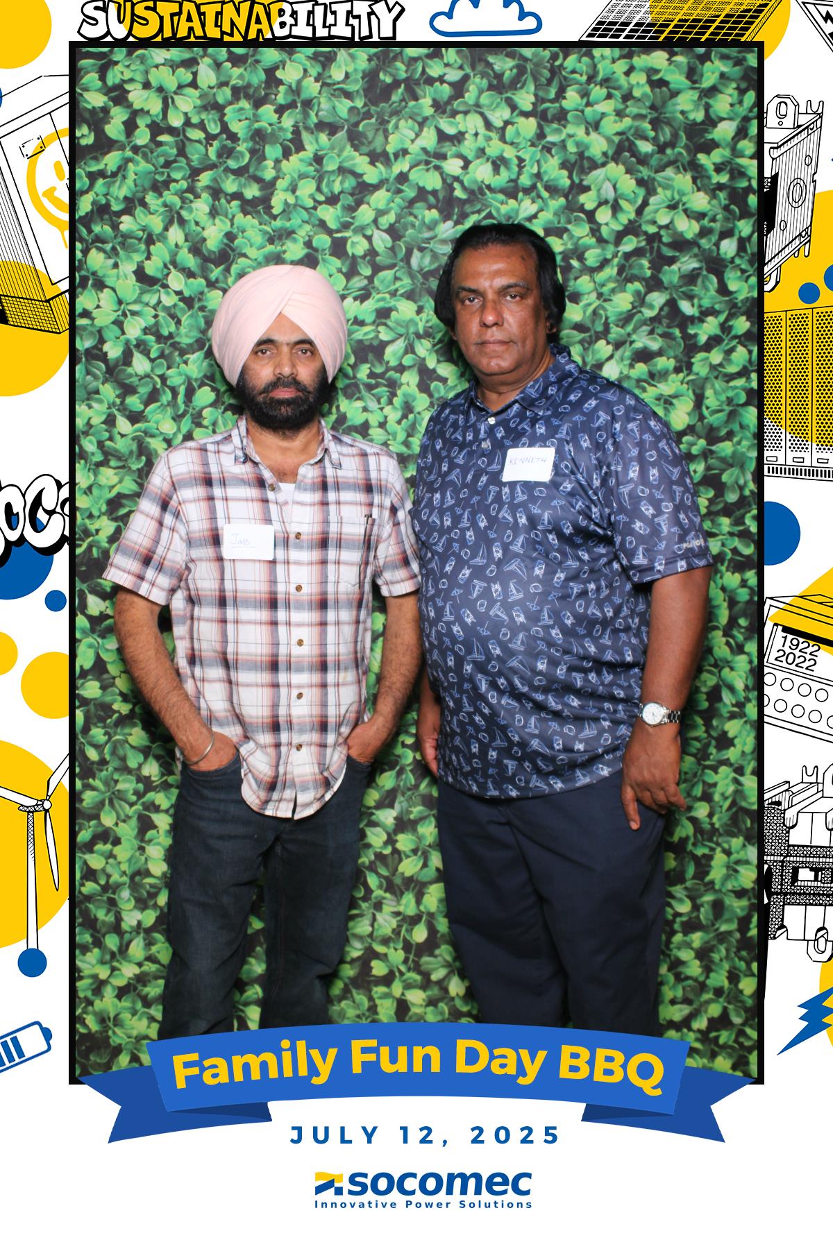 Socomec/Powersmiths Family Fun Day BBQ | View more photos from the event at gallery.myselfiemirror.ca/u/romanmyselfiemirrorca/SocomecPowersmiths-Family-Fun-Day-BBQ