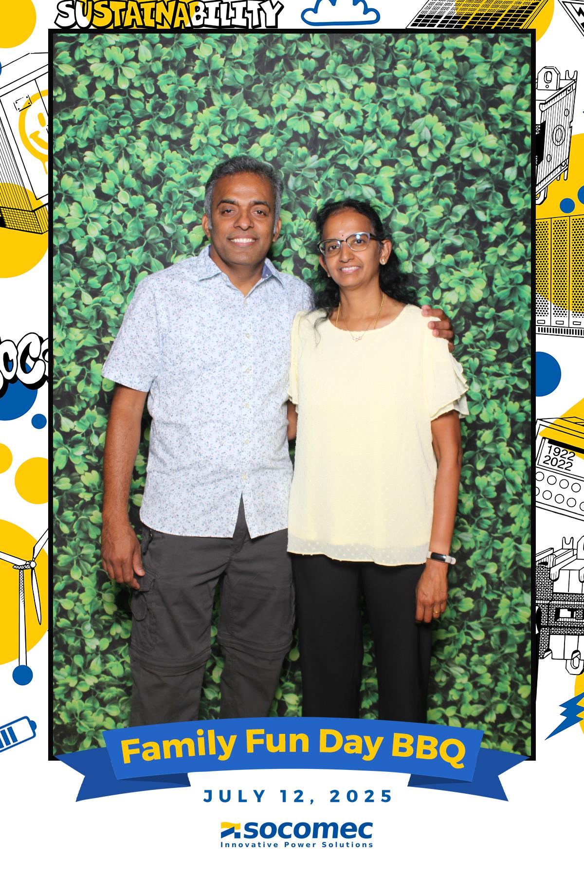 Socomec/Powersmiths Family Fun Day BBQ | View more photos from the event at gallery.myselfiemirror.ca/u/romanmyselfiemirrorca/SocomecPowersmiths-Family-Fun-Day-BBQ