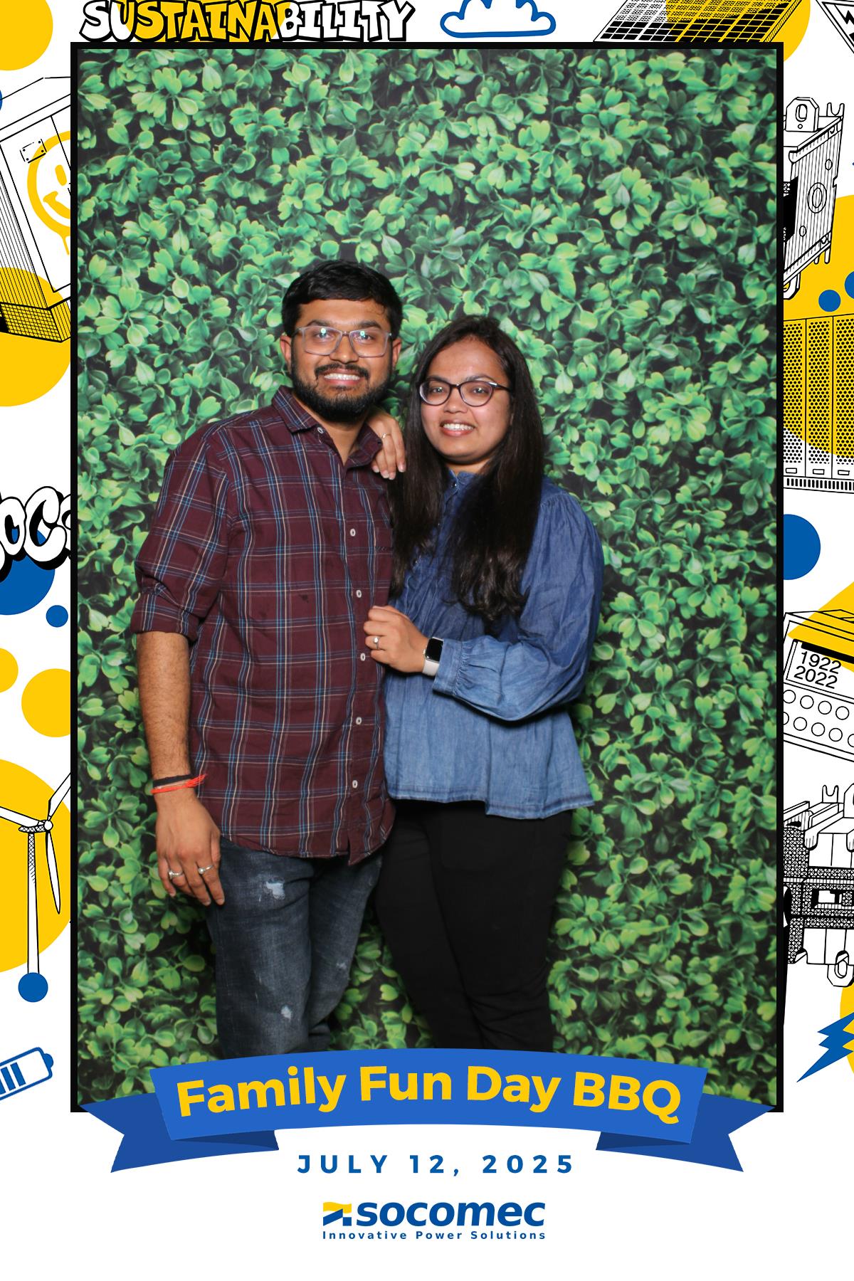 Socomec/Powersmiths Family Fun Day BBQ | View more photos from the event at gallery.myselfiemirror.ca/u/romanmyselfiemirrorca/SocomecPowersmiths-Family-Fun-Day-BBQ