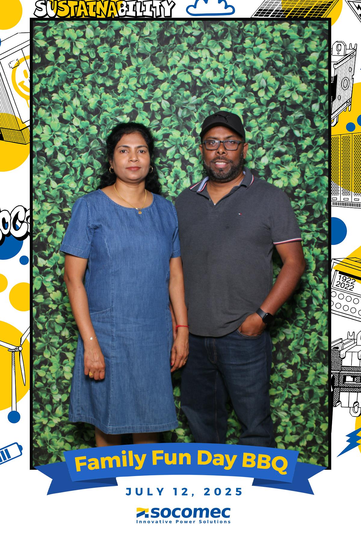 Socomec/Powersmiths Family Fun Day BBQ | View more photos from the event at gallery.myselfiemirror.ca/u/romanmyselfiemirrorca/SocomecPowersmiths-Family-Fun-Day-BBQ