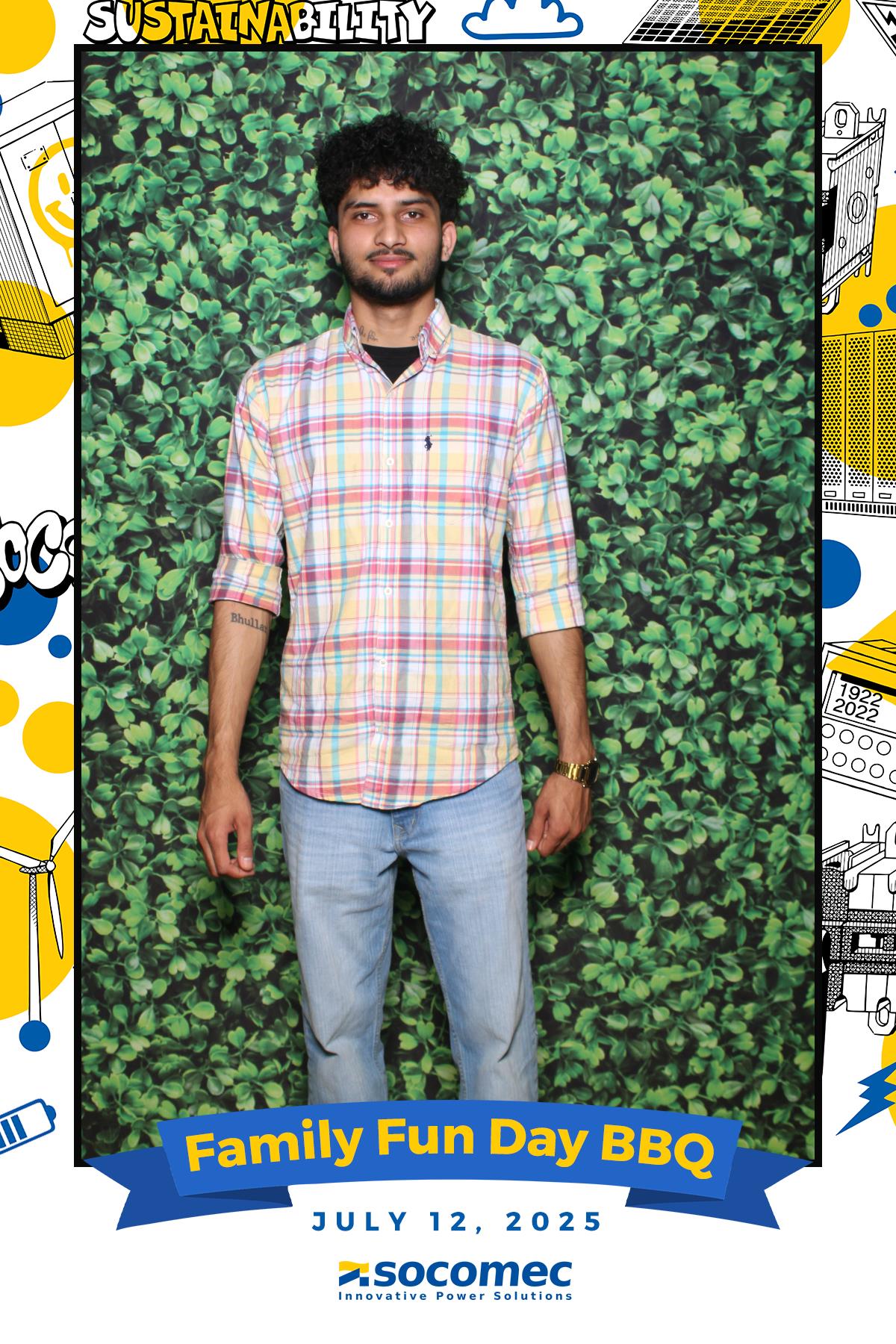 Socomec/Powersmiths Family Fun Day BBQ | View more photos from the event at gallery.myselfiemirror.ca/u/romanmyselfiemirrorca/SocomecPowersmiths-Family-Fun-Day-BBQ