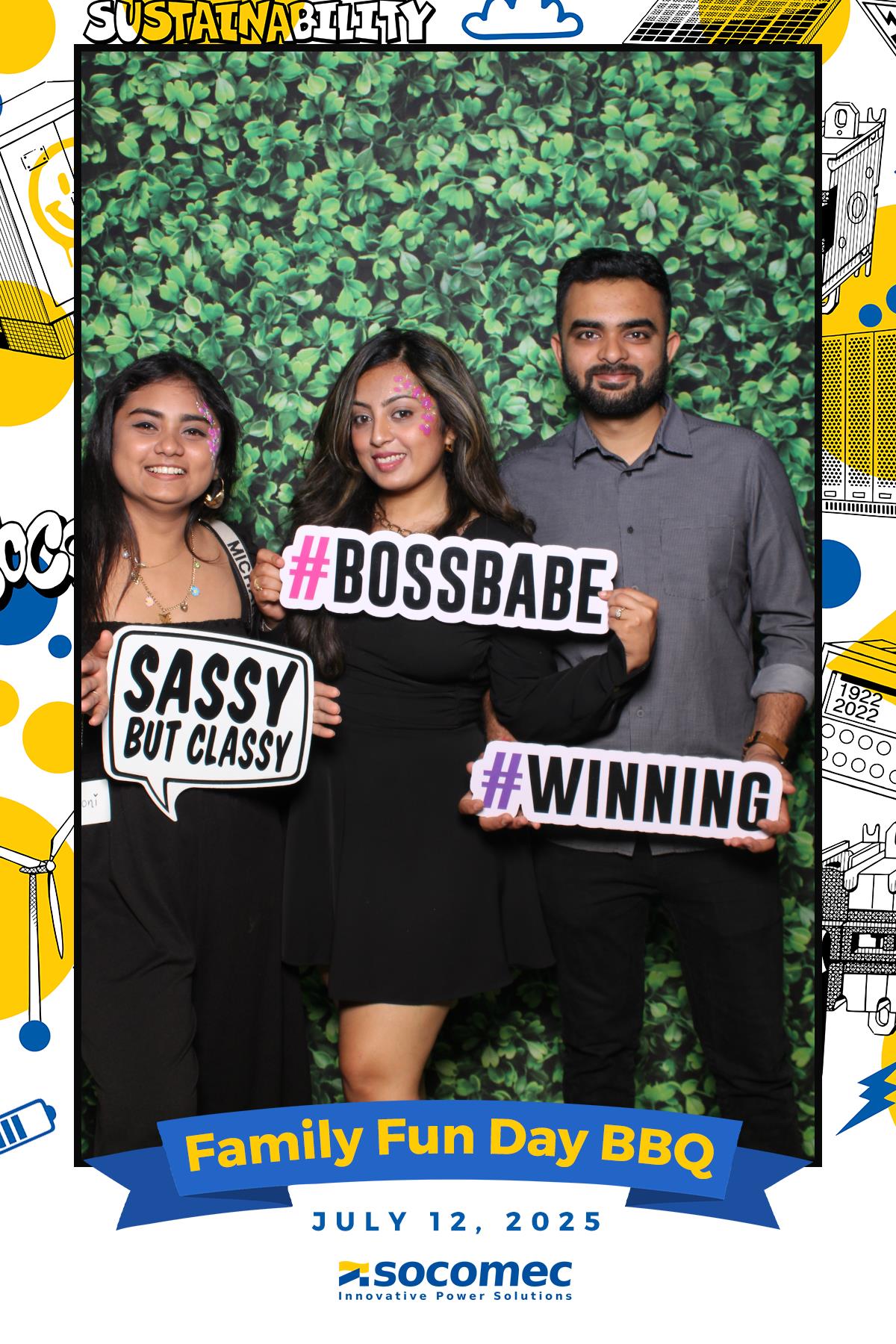 Socomec/Powersmiths Family Fun Day BBQ | View more photos from the event at gallery.myselfiemirror.ca/u/romanmyselfiemirrorca/SocomecPowersmiths-Family-Fun-Day-BBQ