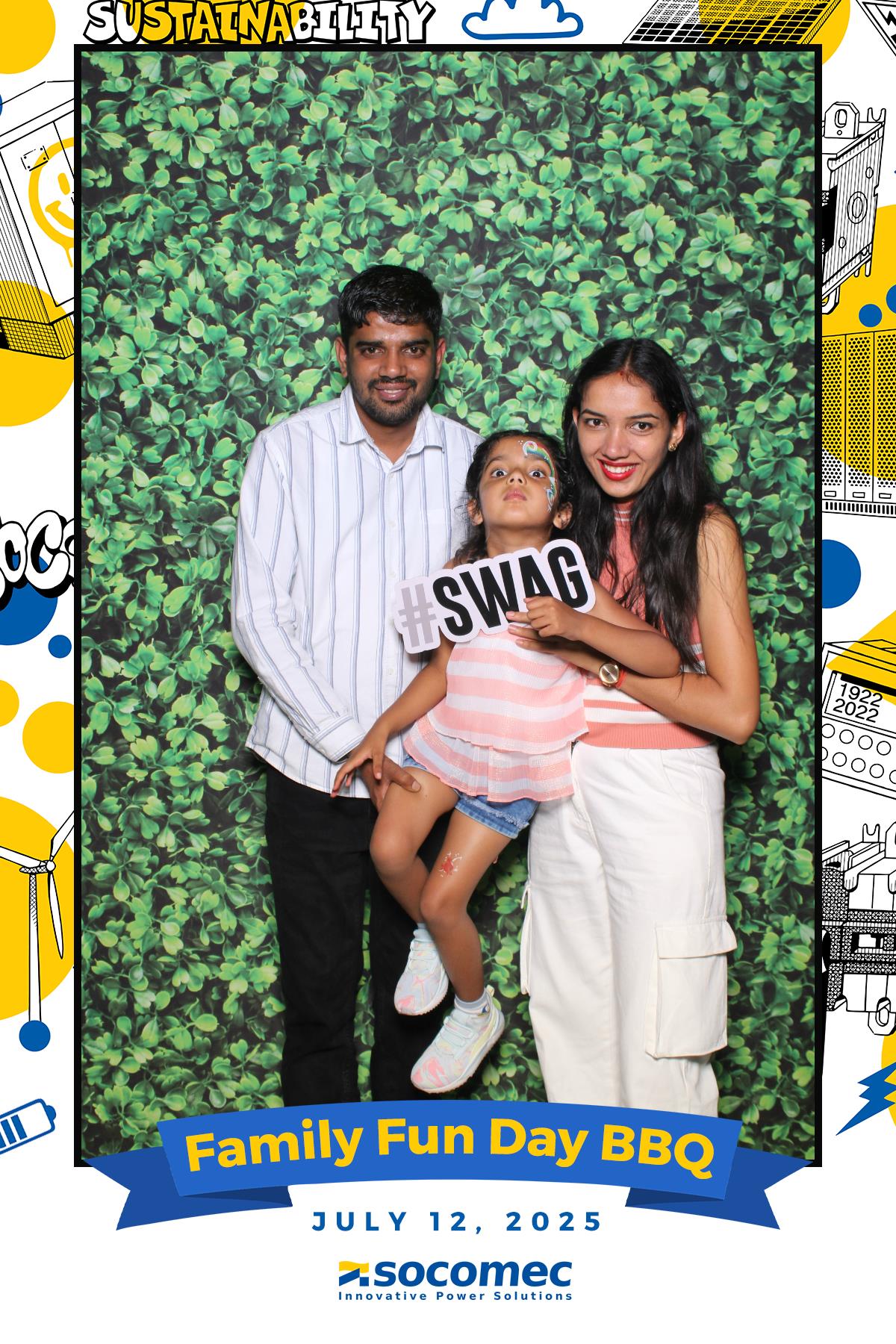 Socomec/Powersmiths Family Fun Day BBQ | View more photos from the event at gallery.myselfiemirror.ca/u/romanmyselfiemirrorca/SocomecPowersmiths-Family-Fun-Day-BBQ