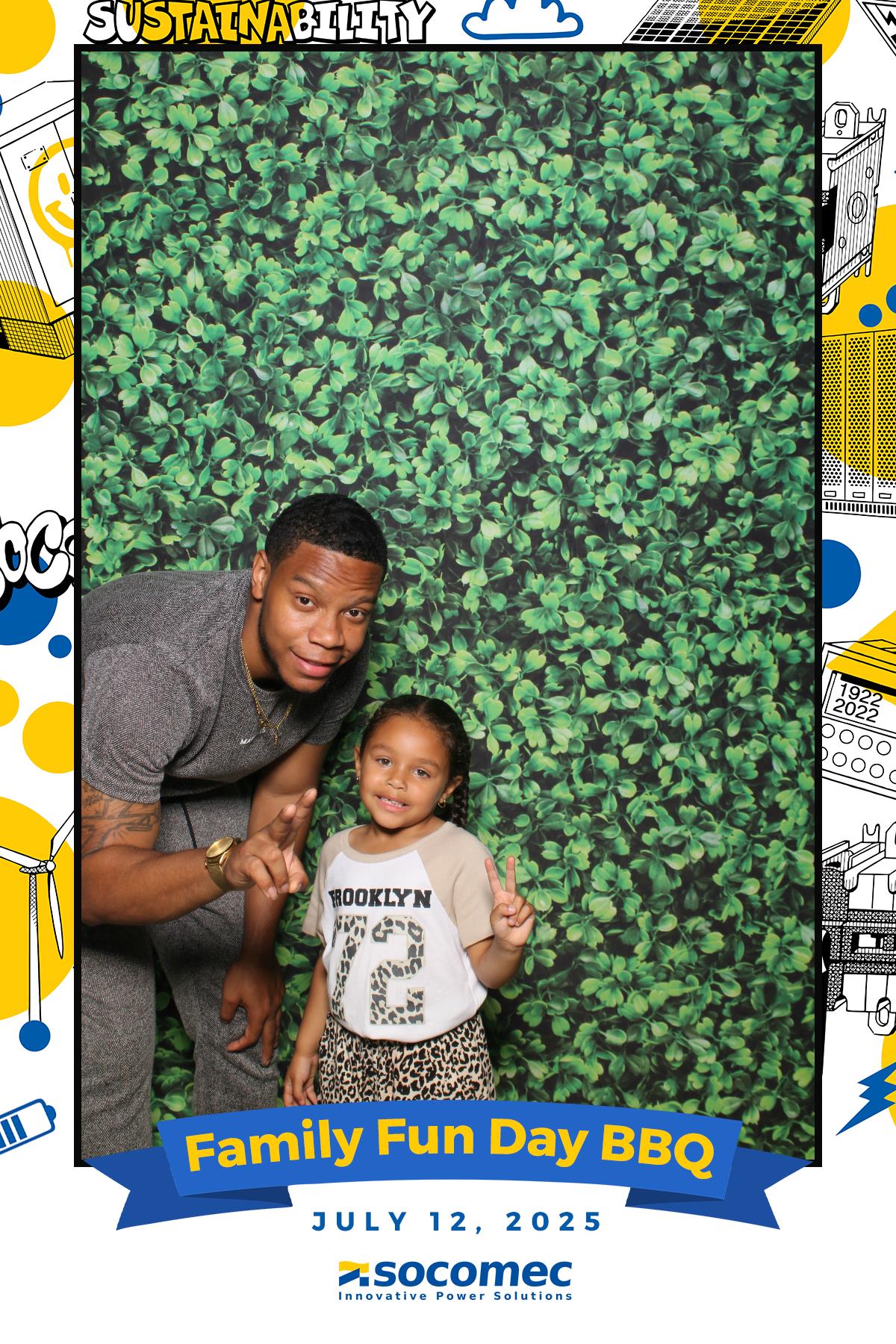 Socomec/Powersmiths Family Fun Day BBQ | View more photos from the event at gallery.myselfiemirror.ca/u/romanmyselfiemirrorca/SocomecPowersmiths-Family-Fun-Day-BBQ