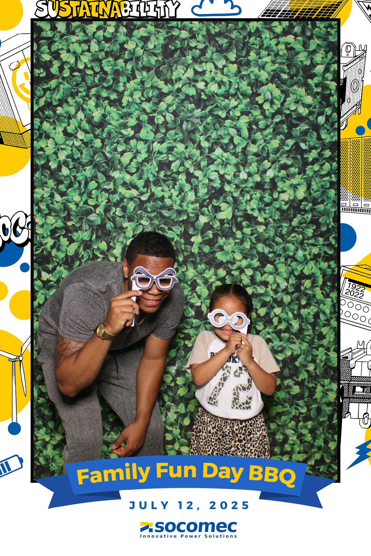 Socomec/Powersmiths Family Fun Day BBQ | View more photos from the event at gallery.myselfiemirror.ca/u/romanmyselfiemirrorca/SocomecPowersmiths-Family-Fun-Day-BBQ