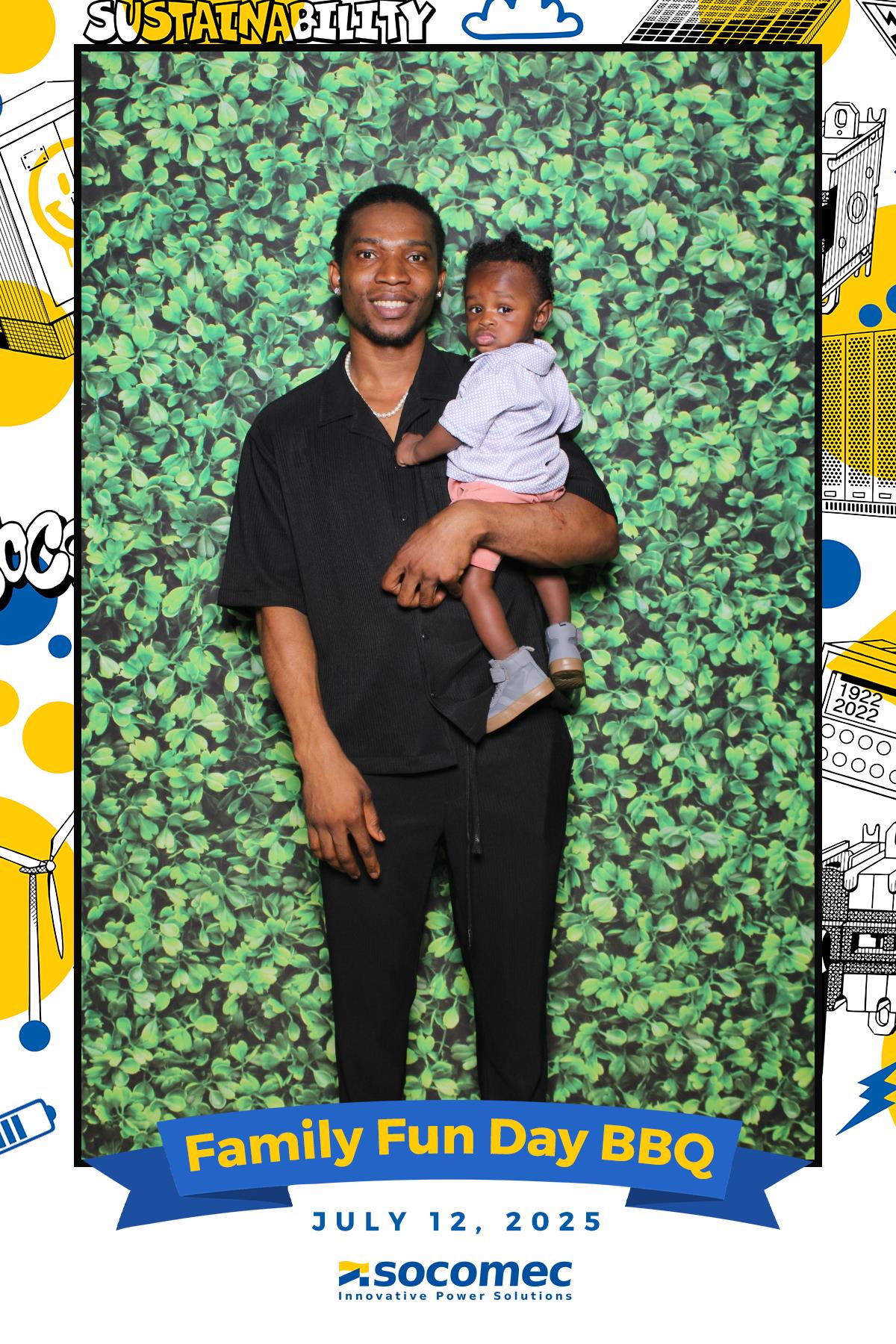 Socomec/Powersmiths Family Fun Day BBQ | View more photos from the event at gallery.myselfiemirror.ca/u/romanmyselfiemirrorca/SocomecPowersmiths-Family-Fun-Day-BBQ