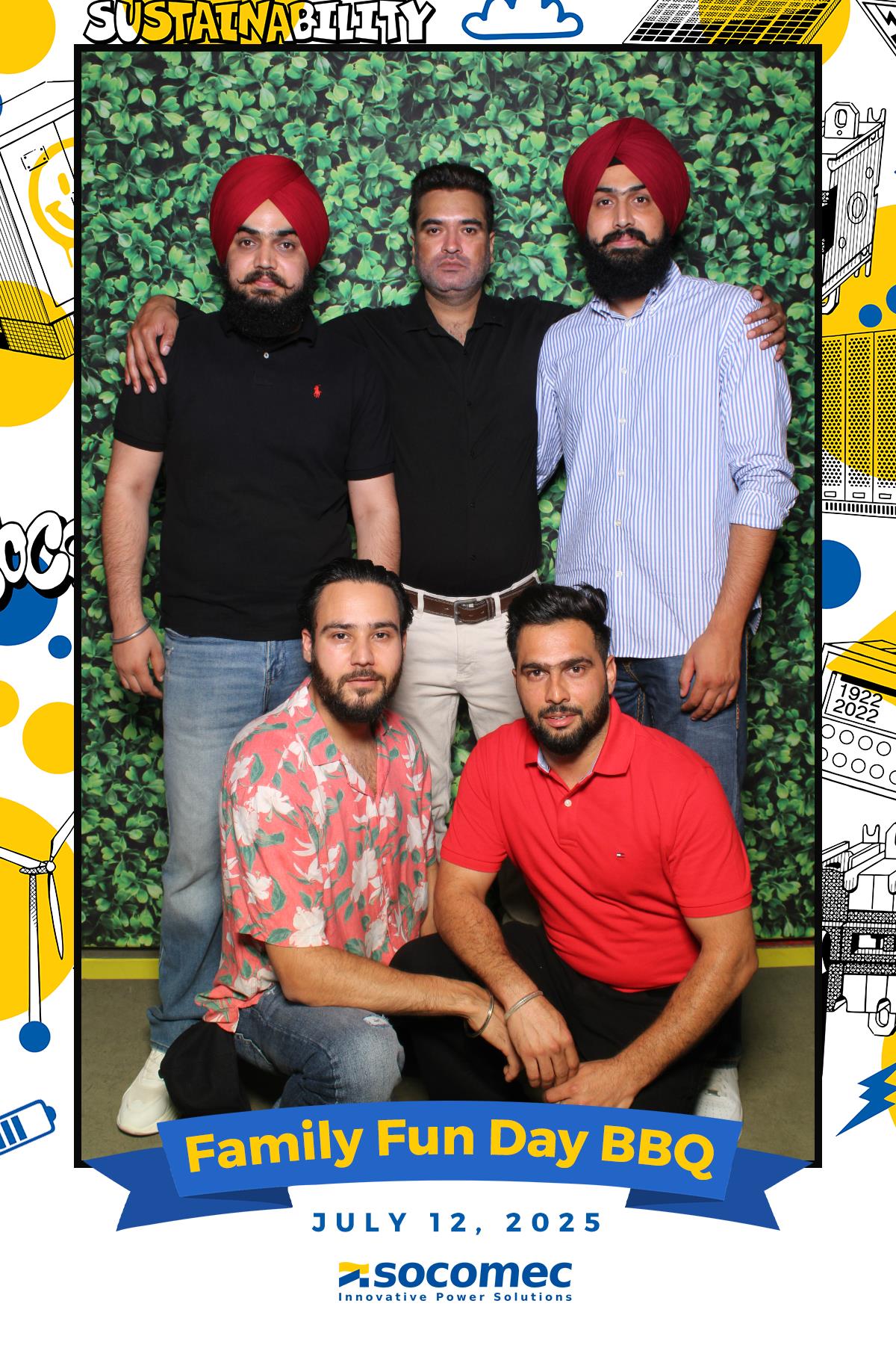 Socomec/Powersmiths Family Fun Day BBQ | View more photos from the event at gallery.myselfiemirror.ca/u/romanmyselfiemirrorca/SocomecPowersmiths-Family-Fun-Day-BBQ