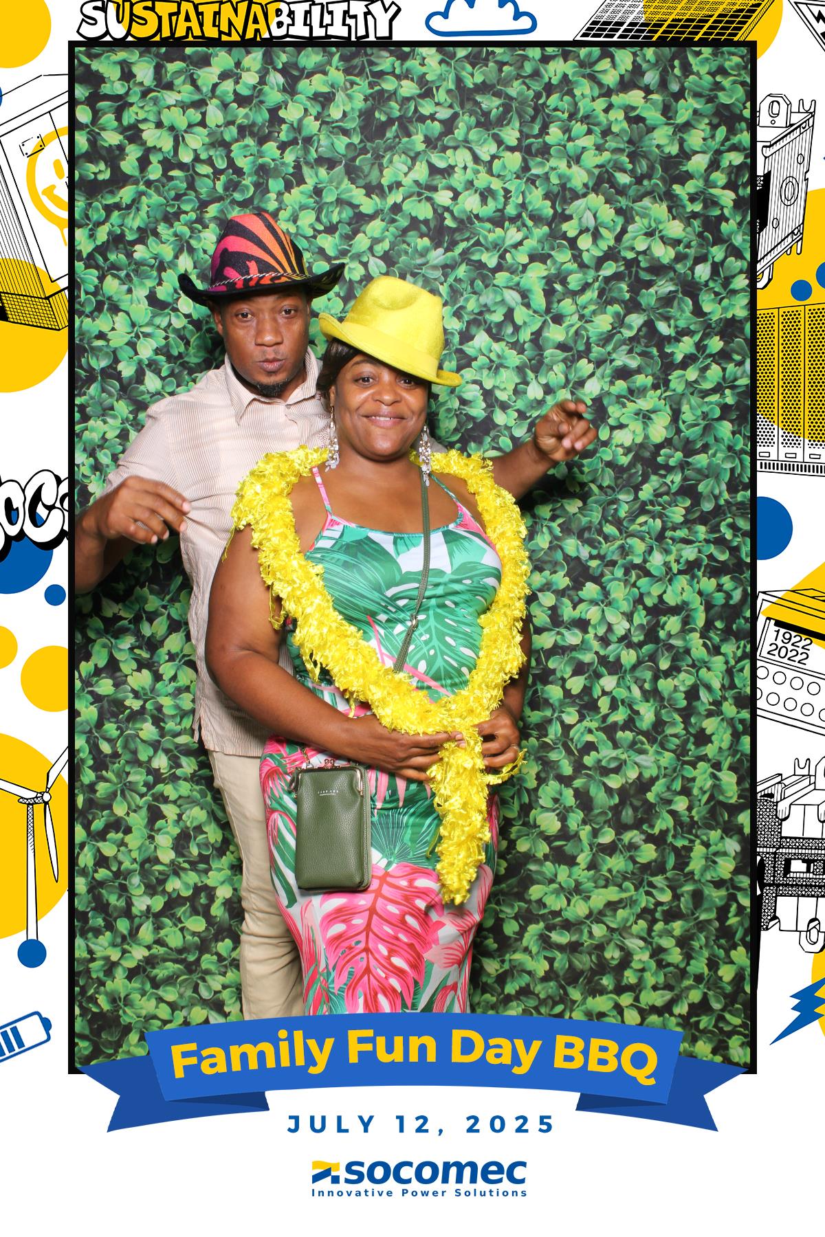 Socomec/Powersmiths Family Fun Day BBQ | View more photos from the event at gallery.myselfiemirror.ca/u/romanmyselfiemirrorca/SocomecPowersmiths-Family-Fun-Day-BBQ