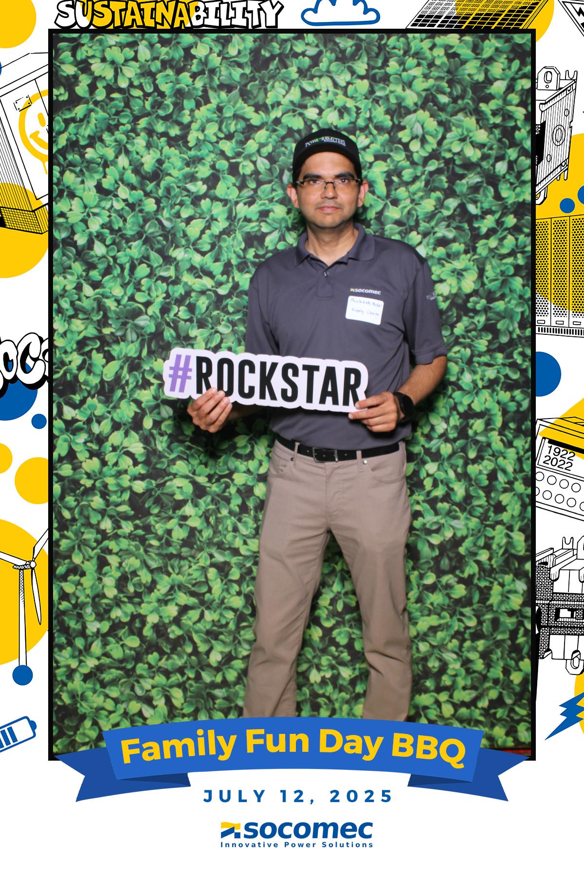 Socomec/Powersmiths Family Fun Day BBQ | View more photos from the event at gallery.myselfiemirror.ca/u/romanmyselfiemirrorca/SocomecPowersmiths-Family-Fun-Day-BBQ