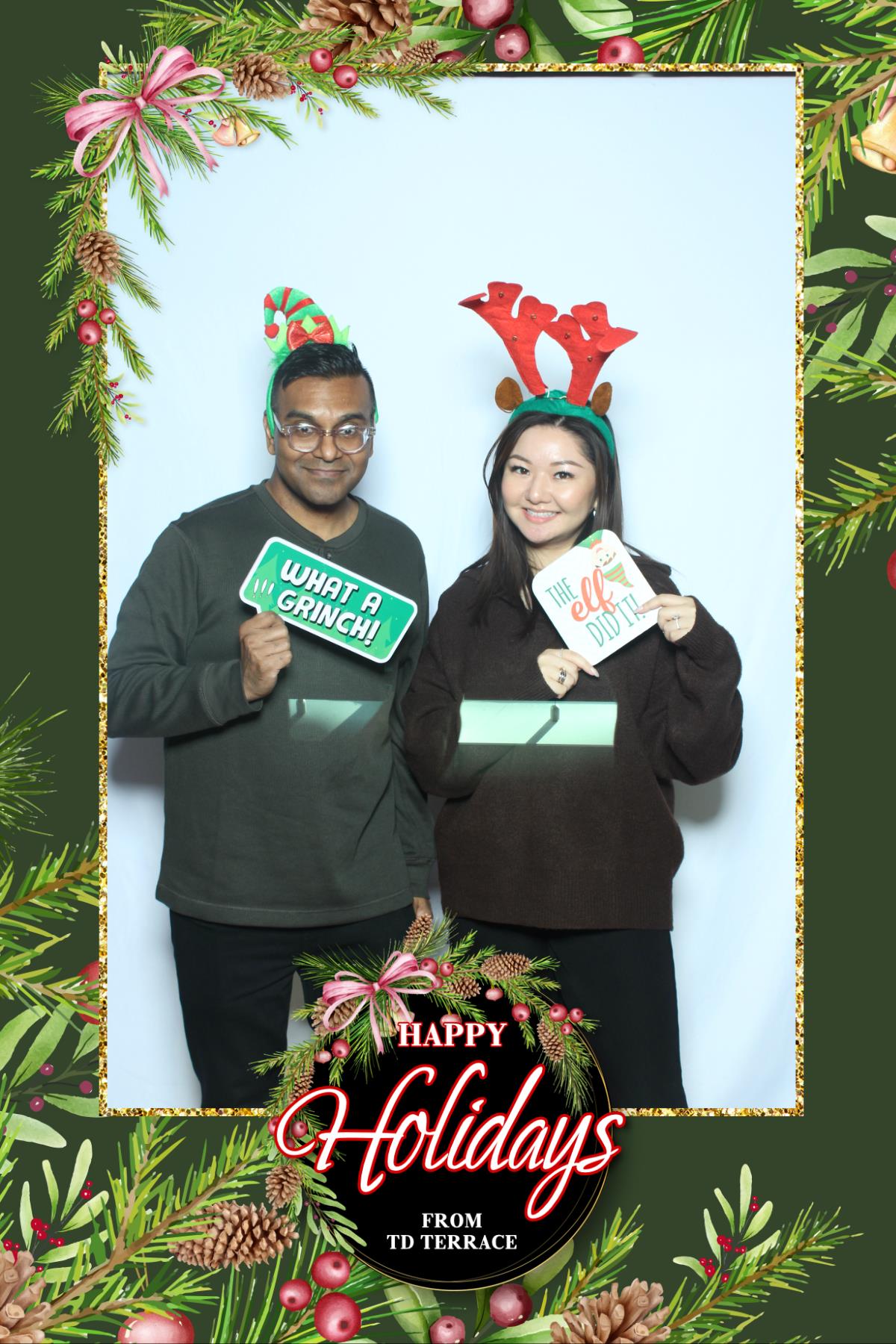 TD Bank Holiday Party | View more photos from the event at gallery.myselfiemirror.ca/u/romanmyselfiemirrorca/TD-Bank-Holiday-Party