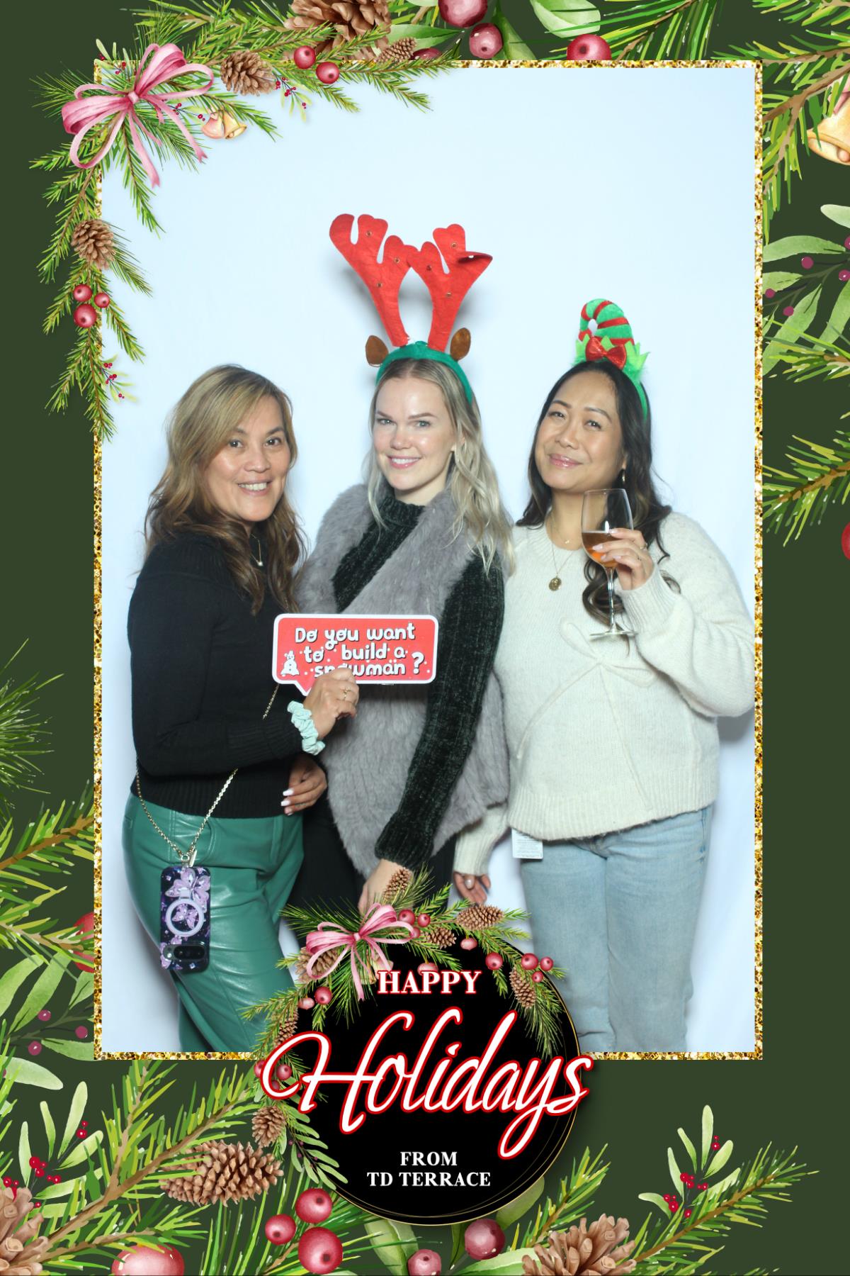 TD Bank Holiday Party | View more photos from the event at gallery.myselfiemirror.ca/u/romanmyselfiemirrorca/TD-Bank-Holiday-Party