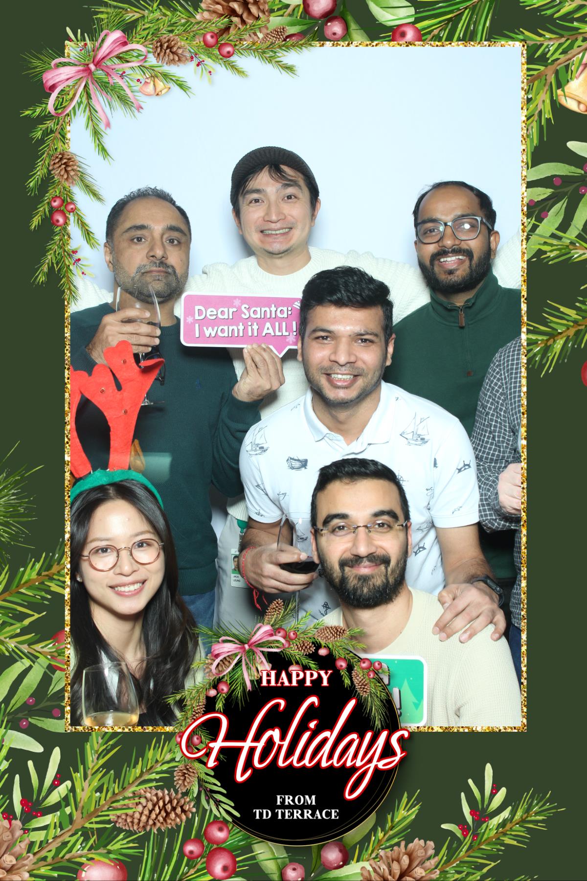 TD Bank Holiday Party | View more photos from the event at gallery.myselfiemirror.ca/u/romanmyselfiemirrorca/TD-Bank-Holiday-Party