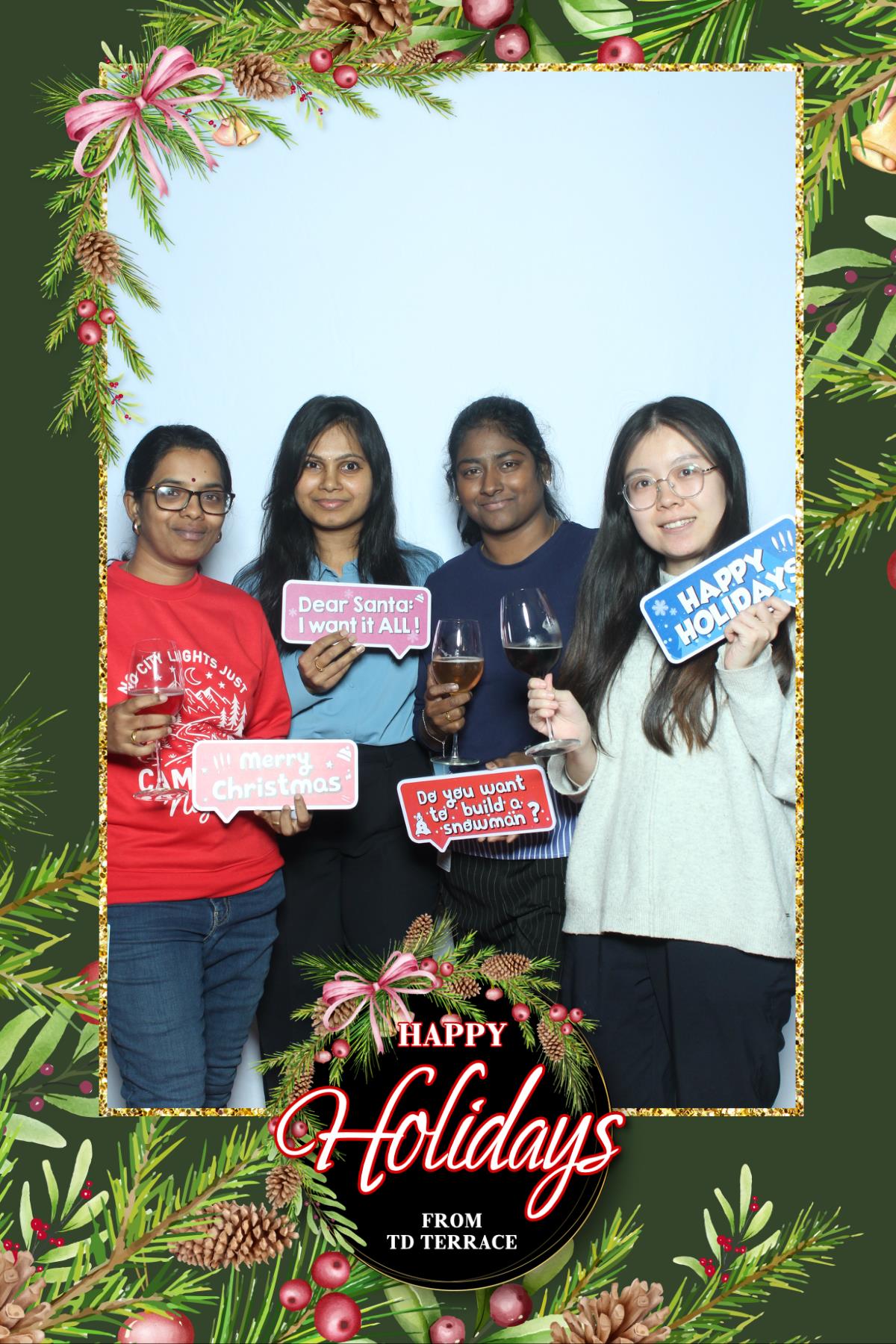 TD Bank Holiday Party | View more photos from the event at gallery.myselfiemirror.ca/u/romanmyselfiemirrorca/TD-Bank-Holiday-Party