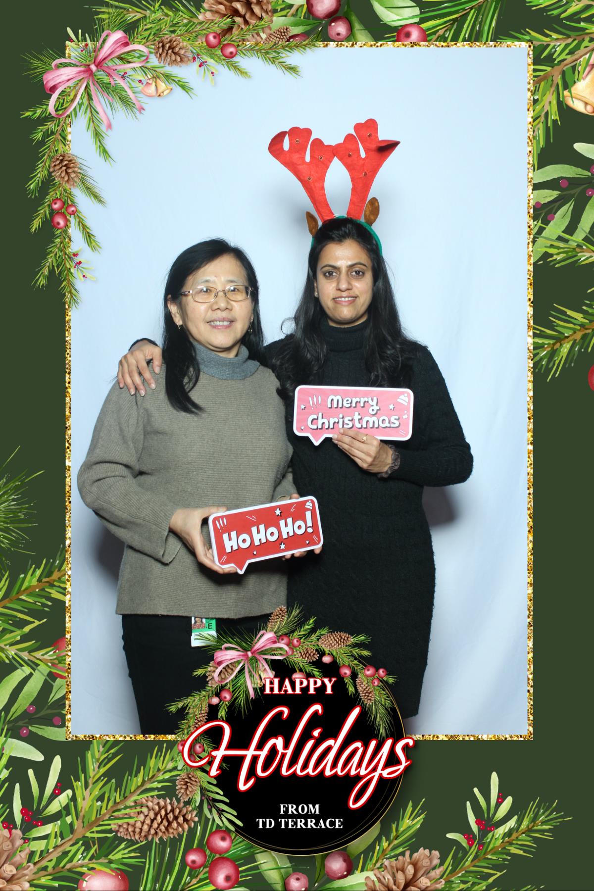 TD Bank Holiday Party | View more photos from the event at gallery.myselfiemirror.ca/u/romanmyselfiemirrorca/TD-Bank-Holiday-Party