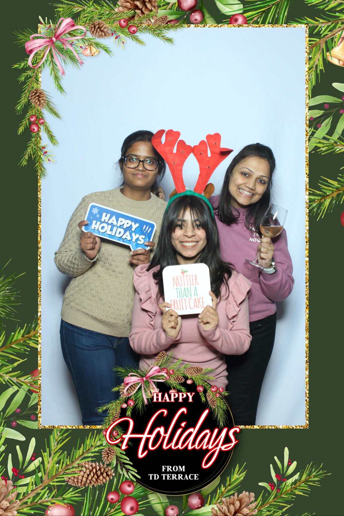 TD Bank Holiday Party | View more photos from the event at gallery.myselfiemirror.ca/u/romanmyselfiemirrorca/TD-Bank-Holiday-Party