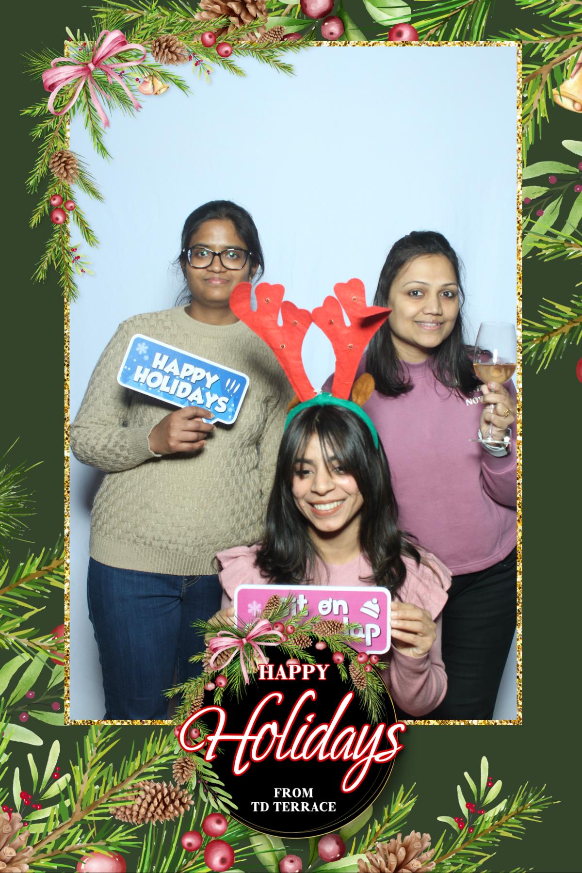 TD Bank Holiday Party | View more photos from the event at gallery.myselfiemirror.ca/u/romanmyselfiemirrorca/TD-Bank-Holiday-Party