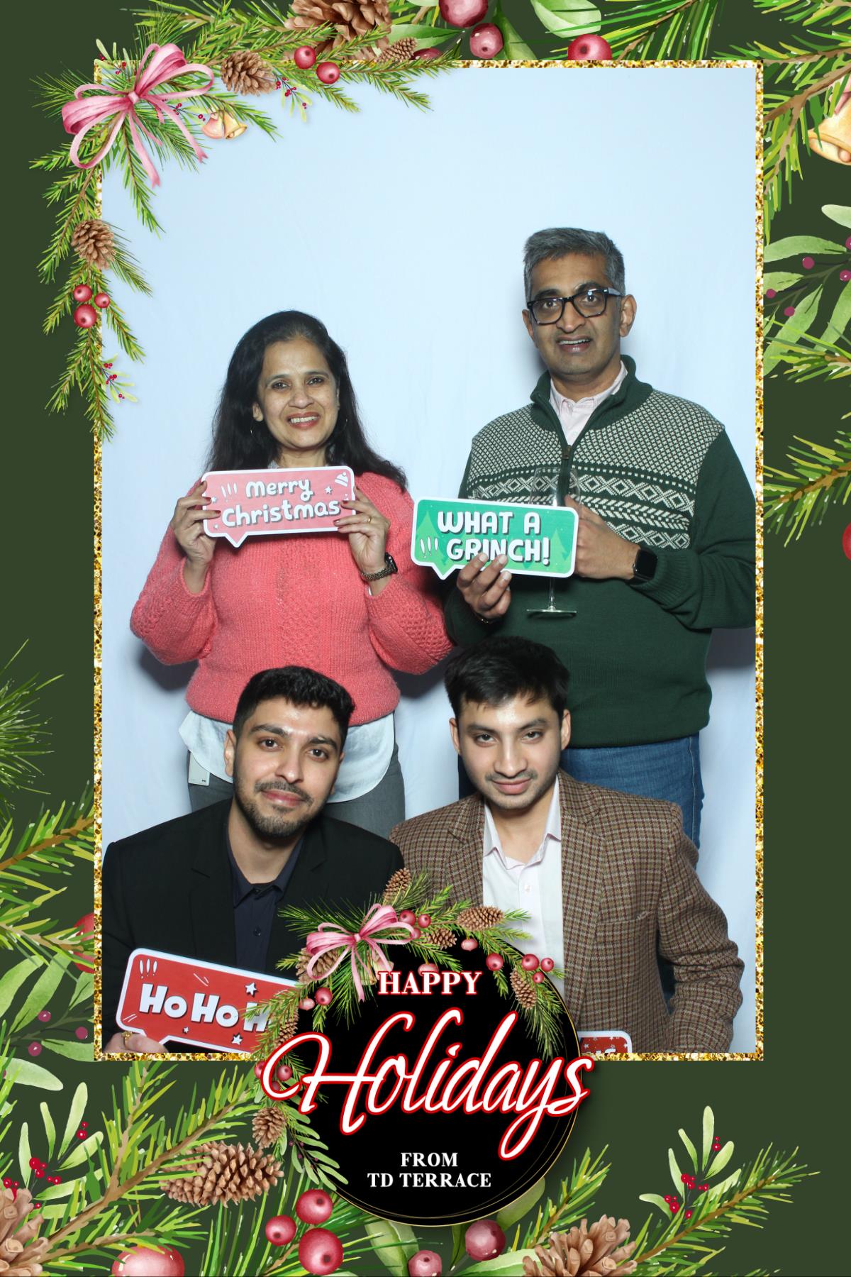 TD Bank Holiday Party | View more photos from the event at gallery.myselfiemirror.ca/u/romanmyselfiemirrorca/TD-Bank-Holiday-Party