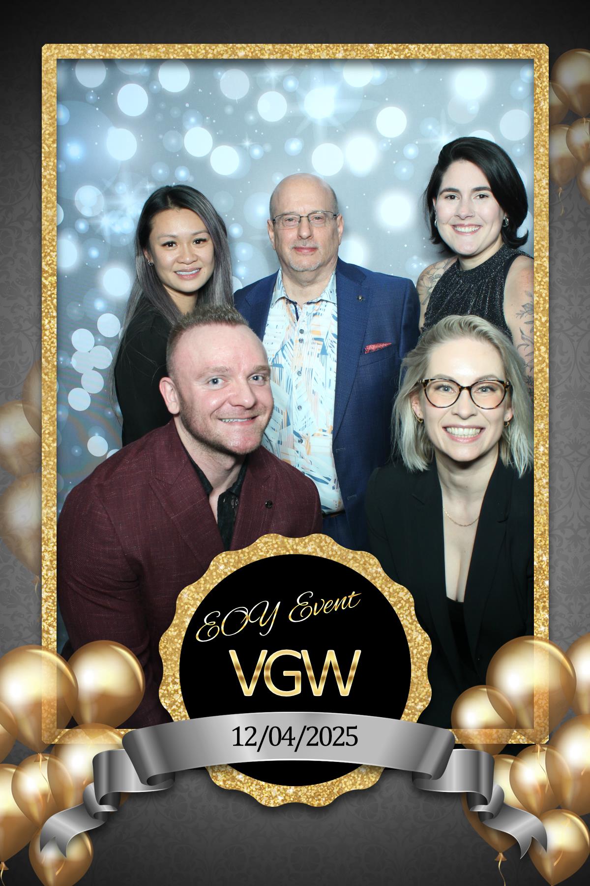 VGW End of Year Party | View more photos from the event at gallery.myselfiemirror.ca/u/romanmyselfiemirrorca/VGW-End-of-Year-Party-0