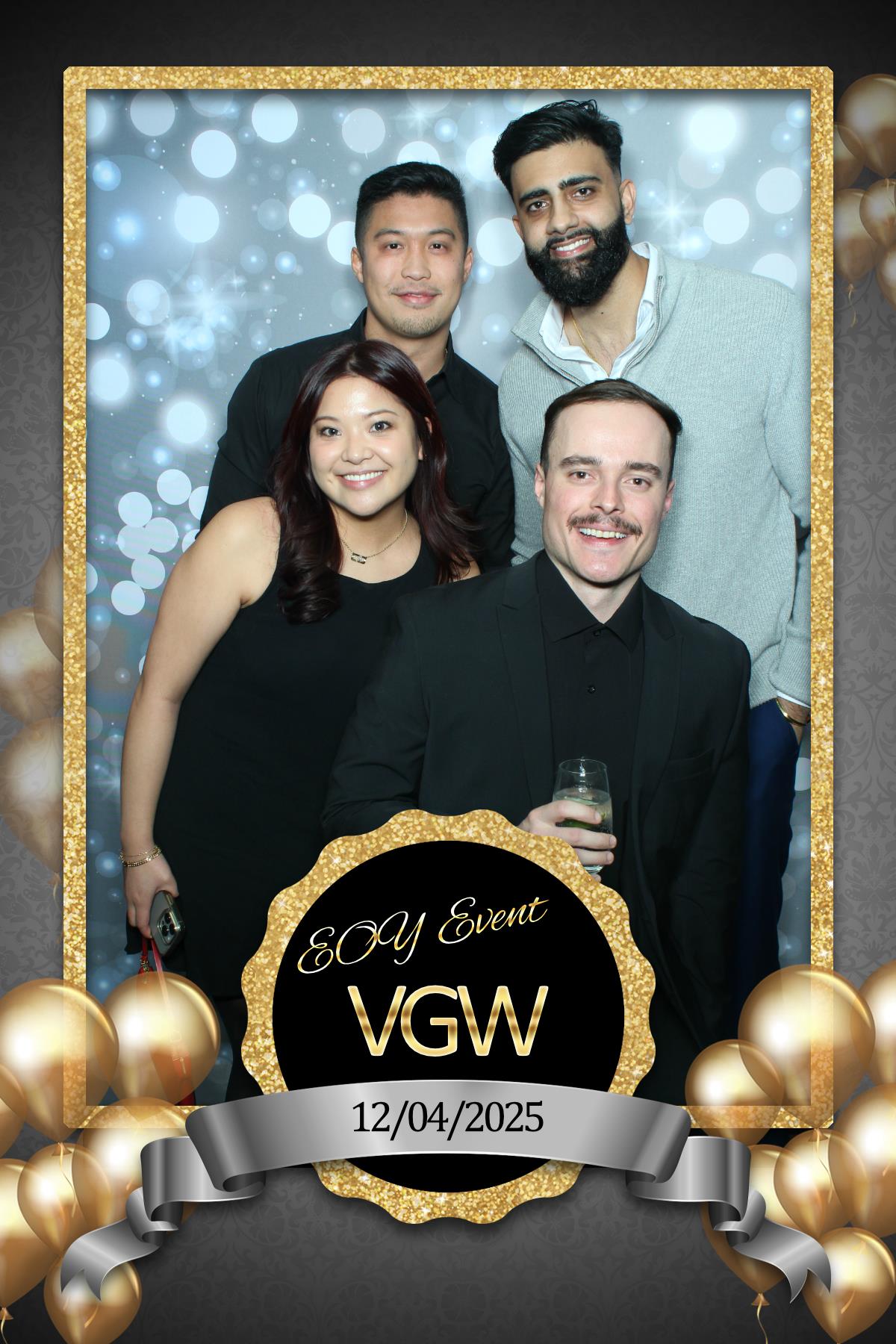 VGW End of Year Party | View more photos from the event at gallery.myselfiemirror.ca/u/romanmyselfiemirrorca/VGW-End-of-Year-Party-0