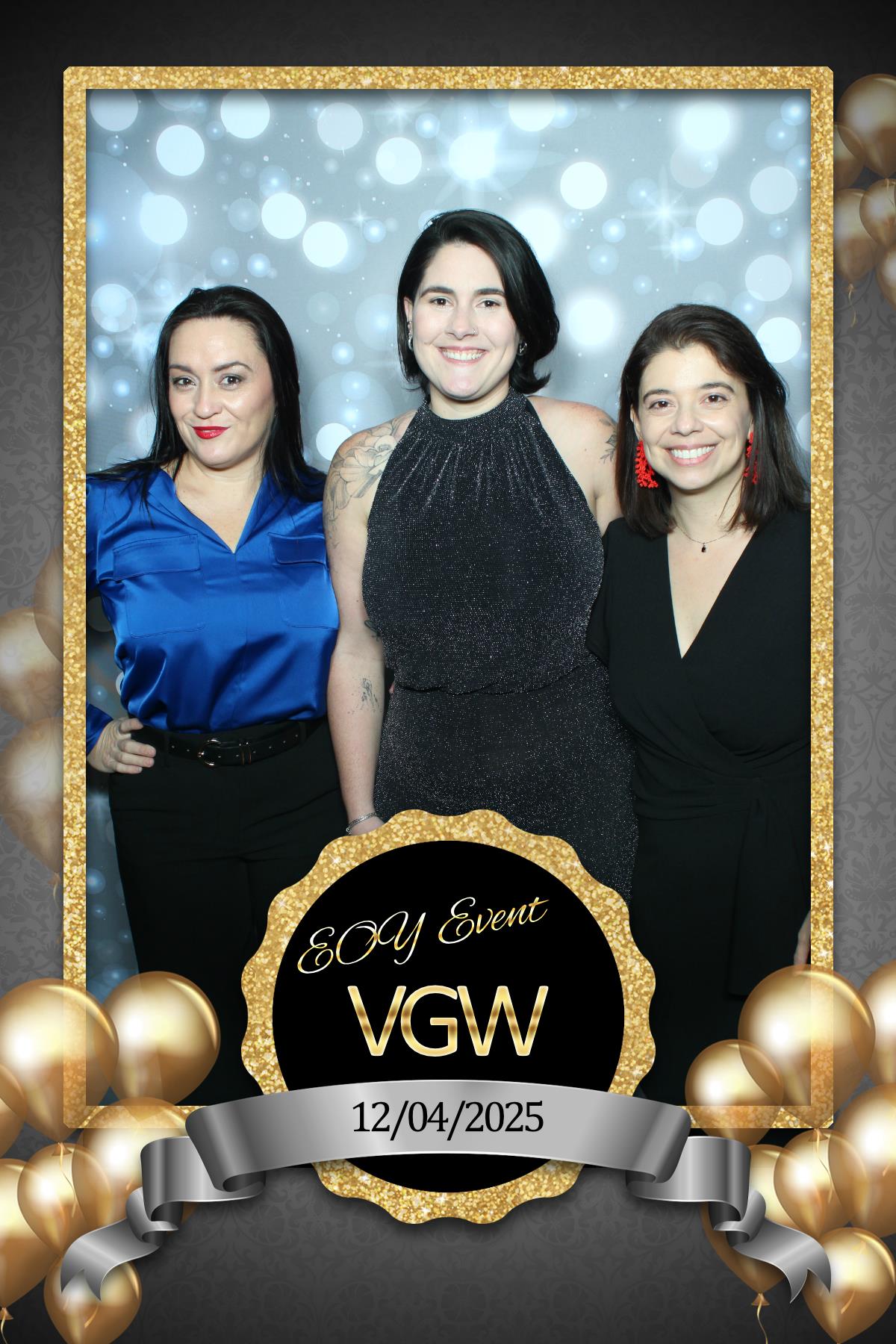 VGW End of Year Party | View more photos from the event at gallery.myselfiemirror.ca/u/romanmyselfiemirrorca/VGW-End-of-Year-Party-0