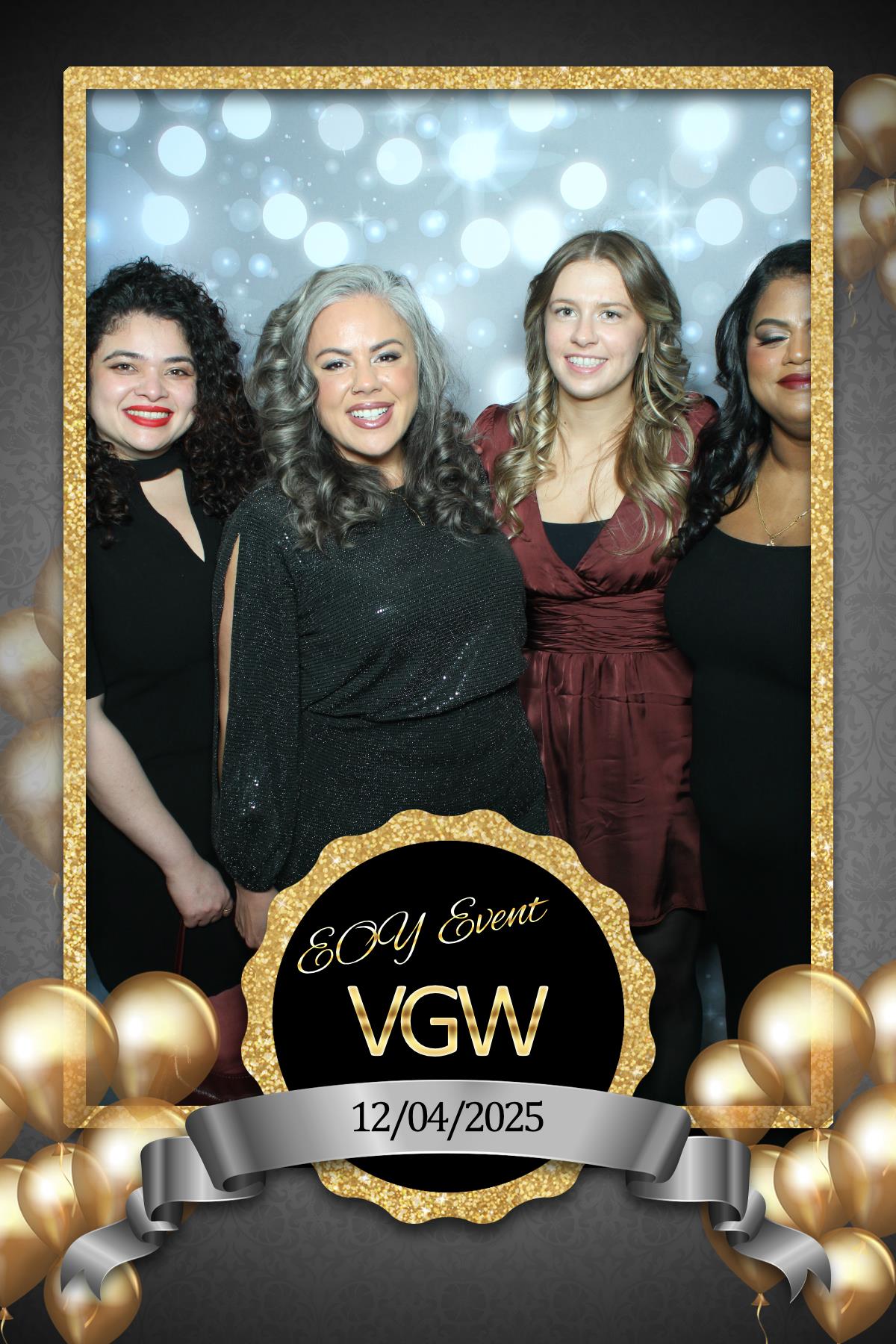 VGW End of Year Party | View more photos from the event at gallery.myselfiemirror.ca/u/romanmyselfiemirrorca/VGW-End-of-Year-Party-0