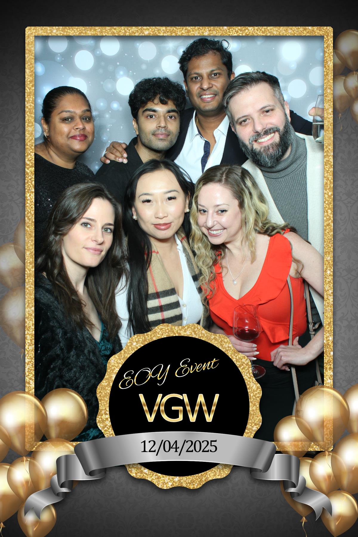 VGW End of Year Party | View more photos from the event at gallery.myselfiemirror.ca/u/romanmyselfiemirrorca/VGW-End-of-Year-Party-0