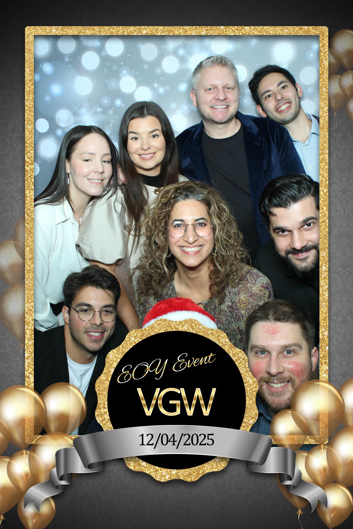 VGW End of Year Party | View more photos from the event at gallery.myselfiemirror.ca/u/romanmyselfiemirrorca/VGW-End-of-Year-Party-0