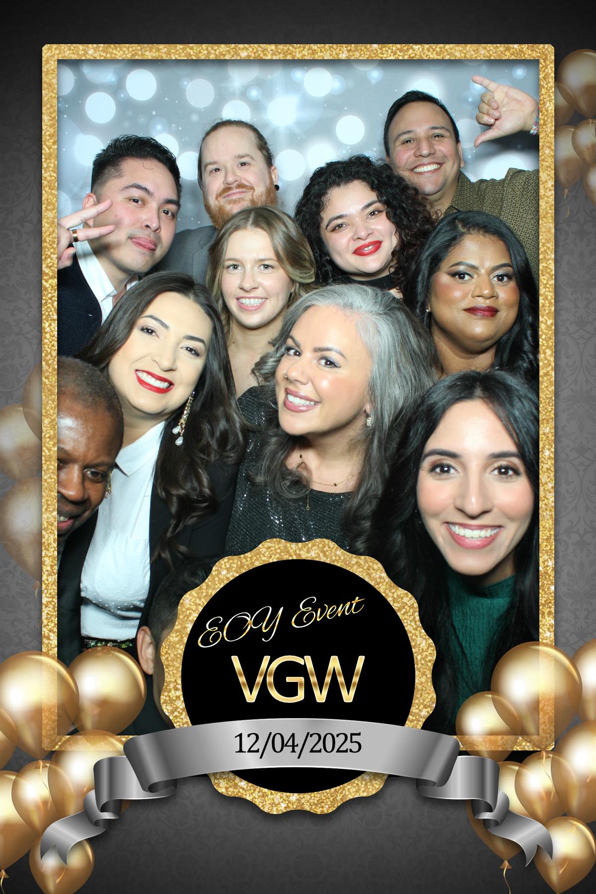 VGW End of Year Party | View more photos from the event at gallery.myselfiemirror.ca/u/romanmyselfiemirrorca/VGW-End-of-Year-Party-0