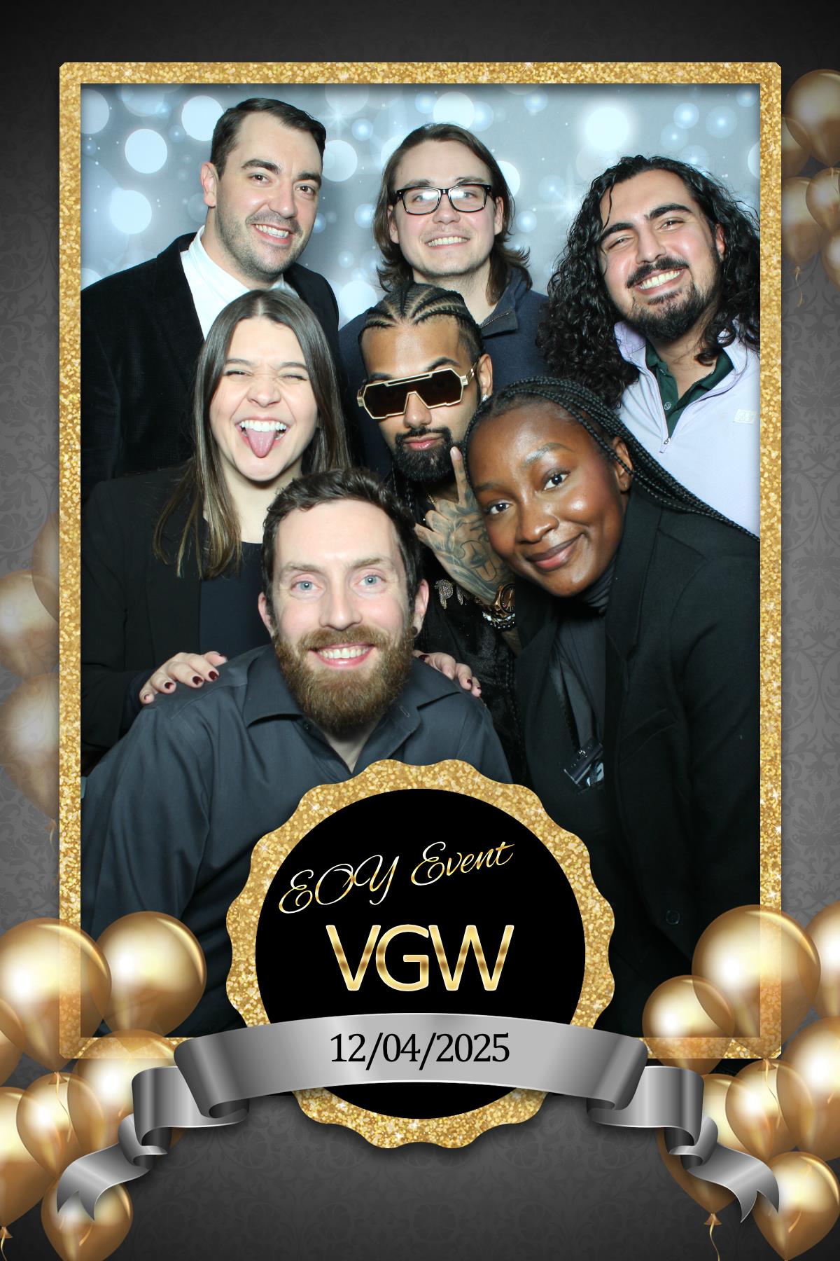 VGW End of Year Party | View more photos from the event at gallery.myselfiemirror.ca/u/romanmyselfiemirrorca/VGW-End-of-Year-Party-0