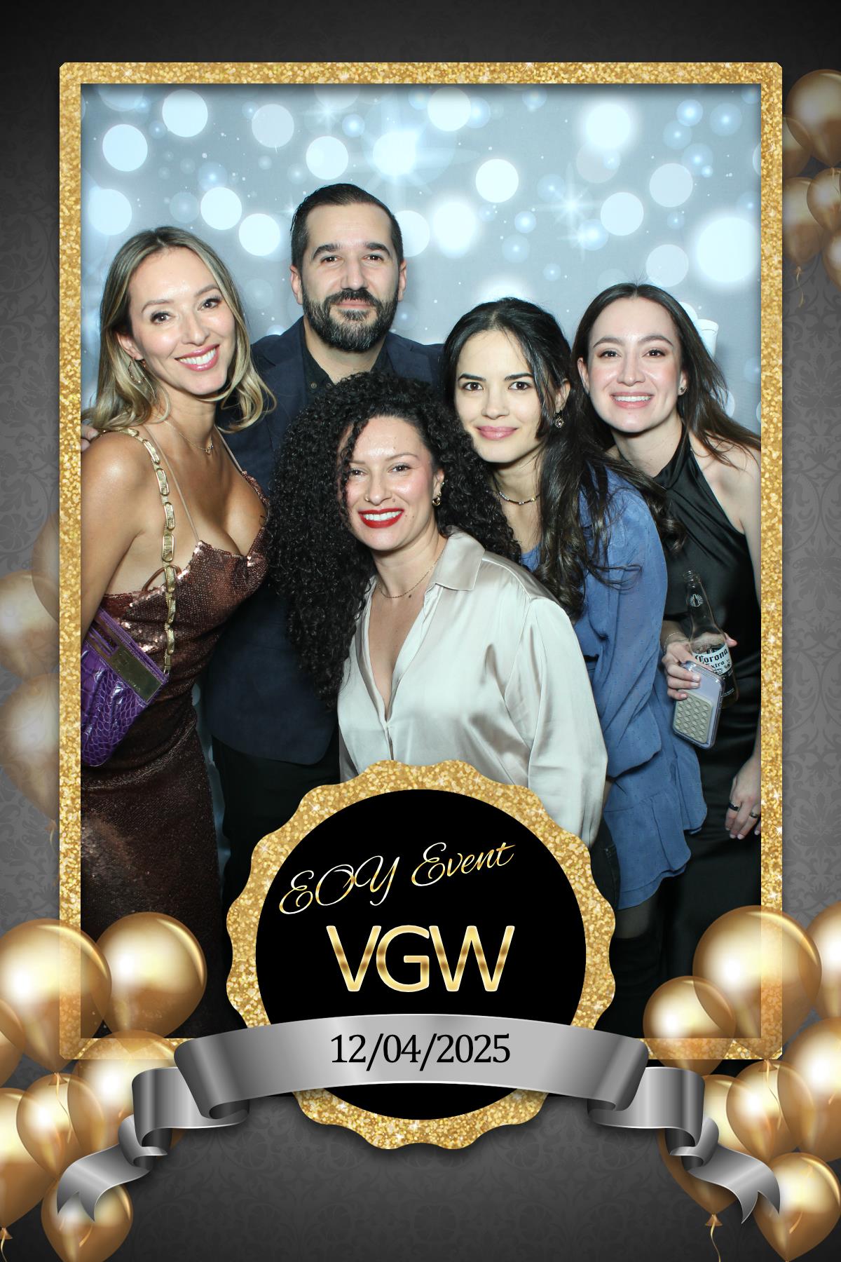 VGW End of Year Party | View more photos from the event at gallery.myselfiemirror.ca/u/romanmyselfiemirrorca/VGW-End-of-Year-Party-0