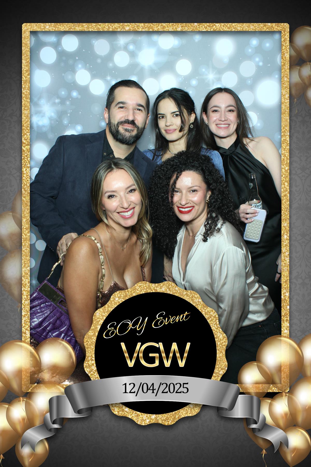 VGW End of Year Party | View more photos from the event at gallery.myselfiemirror.ca/u/romanmyselfiemirrorca/VGW-End-of-Year-Party-0