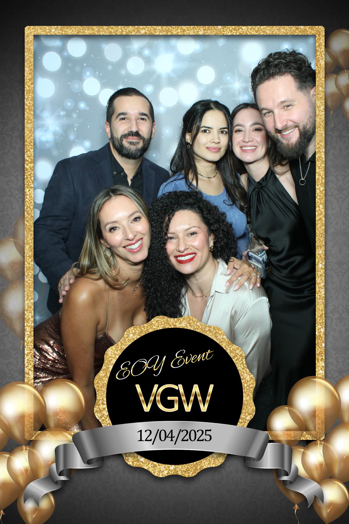 VGW End of Year Party | View more photos from the event at gallery.myselfiemirror.ca/u/romanmyselfiemirrorca/VGW-End-of-Year-Party-0