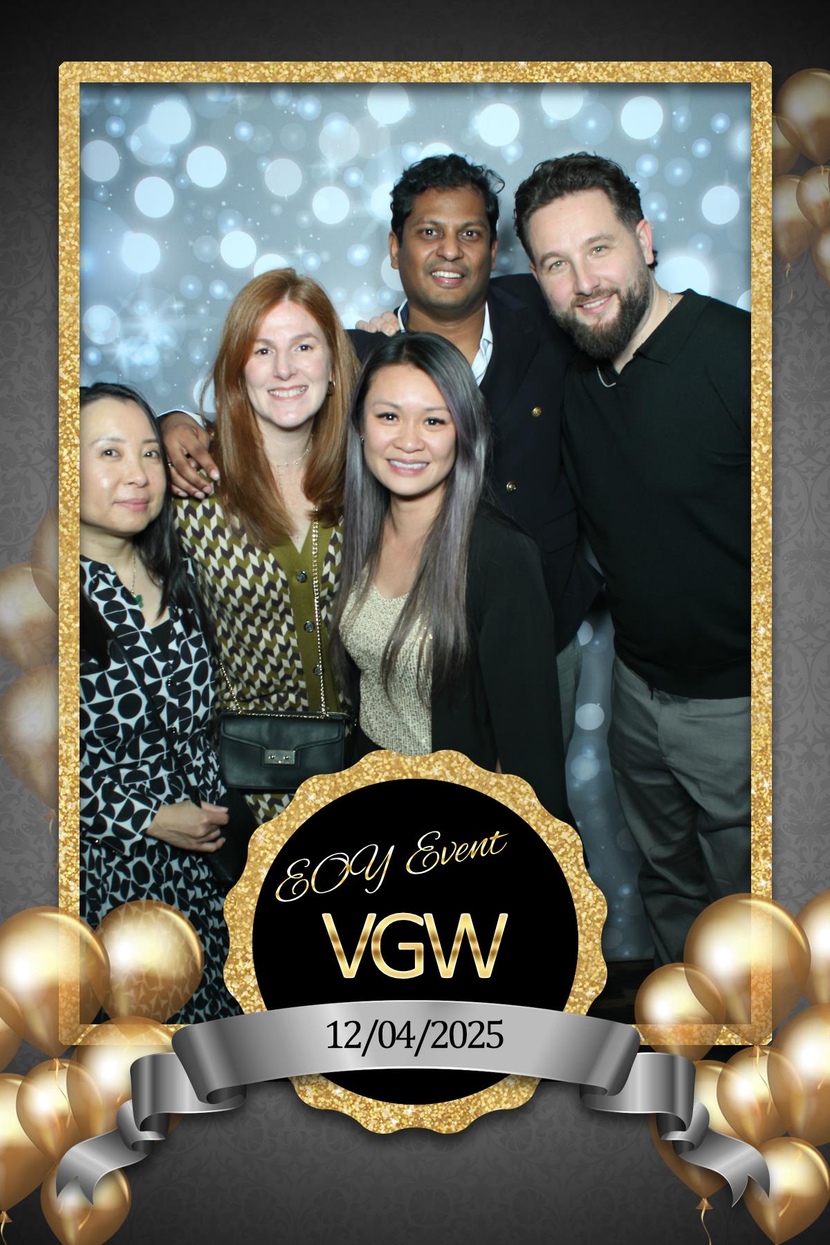 VGW End of Year Party | View more photos from the event at gallery.myselfiemirror.ca/u/romanmyselfiemirrorca/VGW-End-of-Year-Party-0
