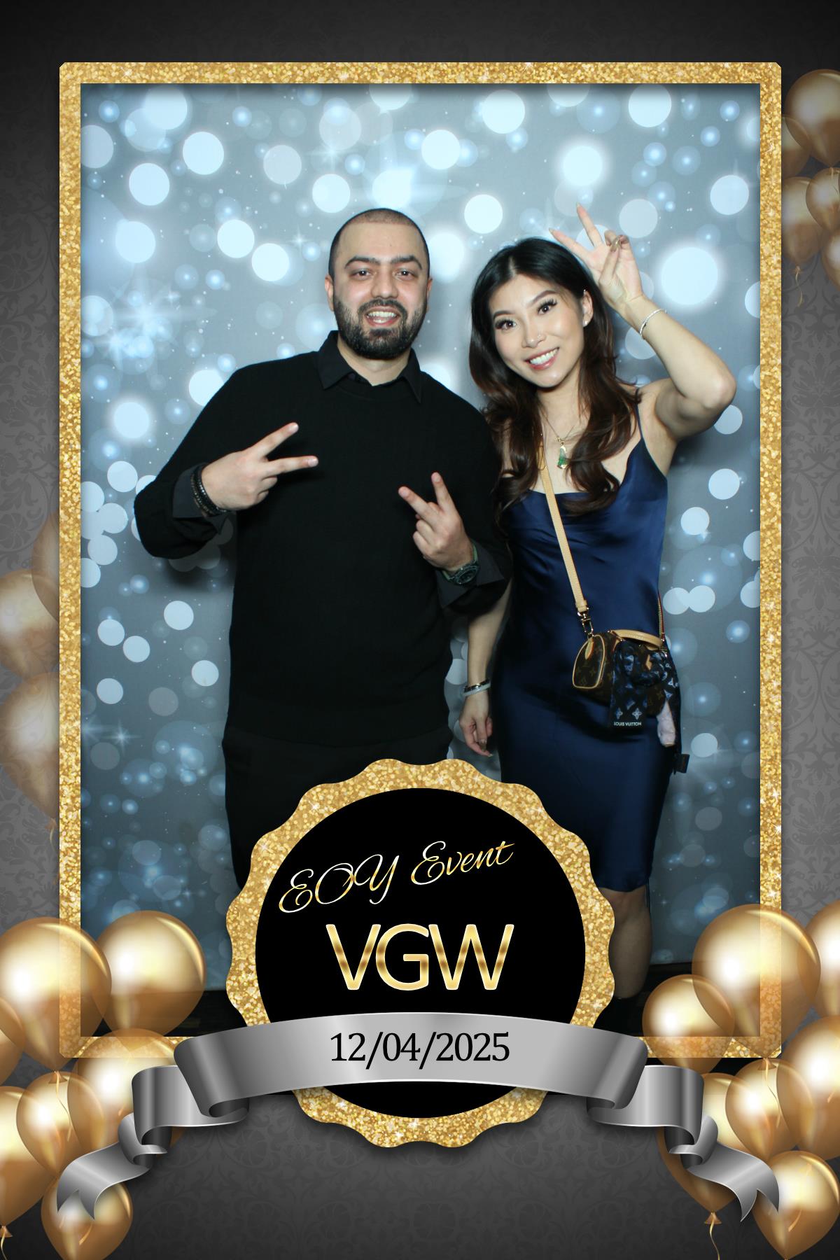 VGW End of Year Party | View more photos from the event at gallery.myselfiemirror.ca/u/romanmyselfiemirrorca/VGW-End-of-Year-Party-0