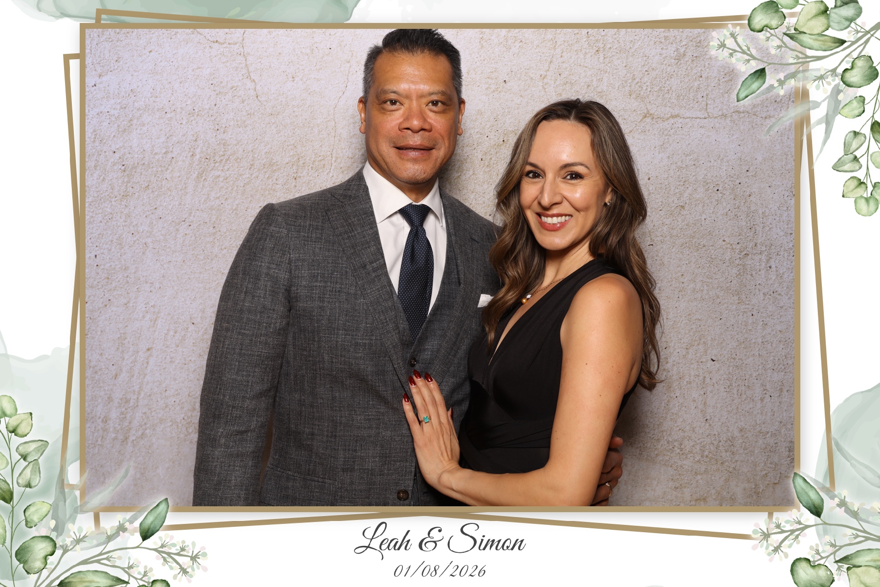 Leah & Simon  | View more photos from the event at gallery.myselfiemirror.ca/u/romanmyselfiemirrorca/Leah-Simon