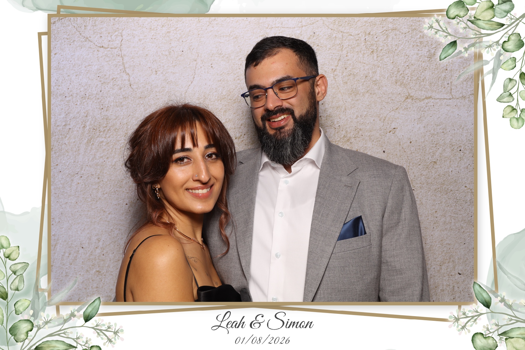 Leah & Simon  | View more photos from the event at gallery.myselfiemirror.ca/u/romanmyselfiemirrorca/Leah-Simon