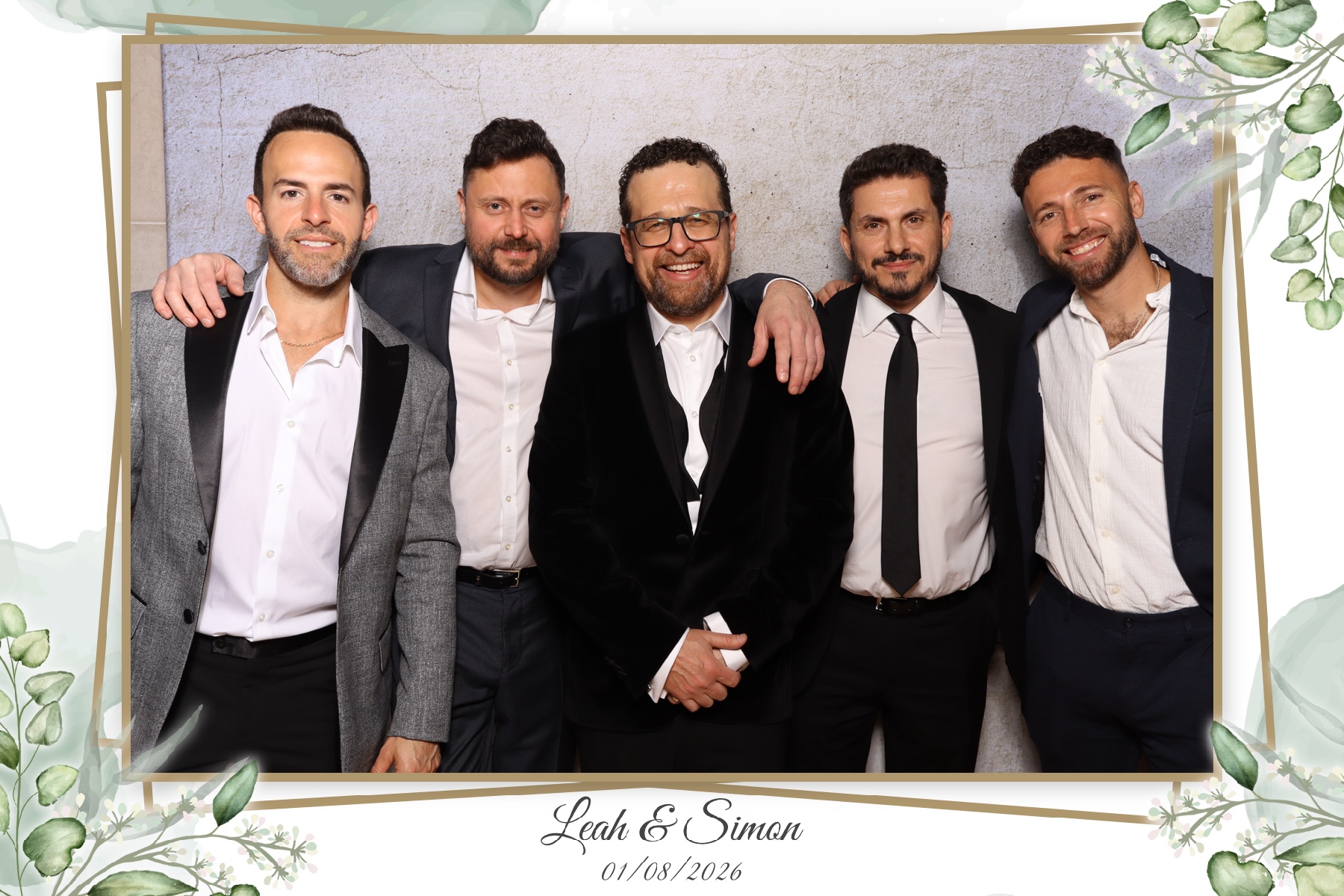 Leah & Simon  | View more photos from the event at gallery.myselfiemirror.ca/u/romanmyselfiemirrorca/Leah-Simon