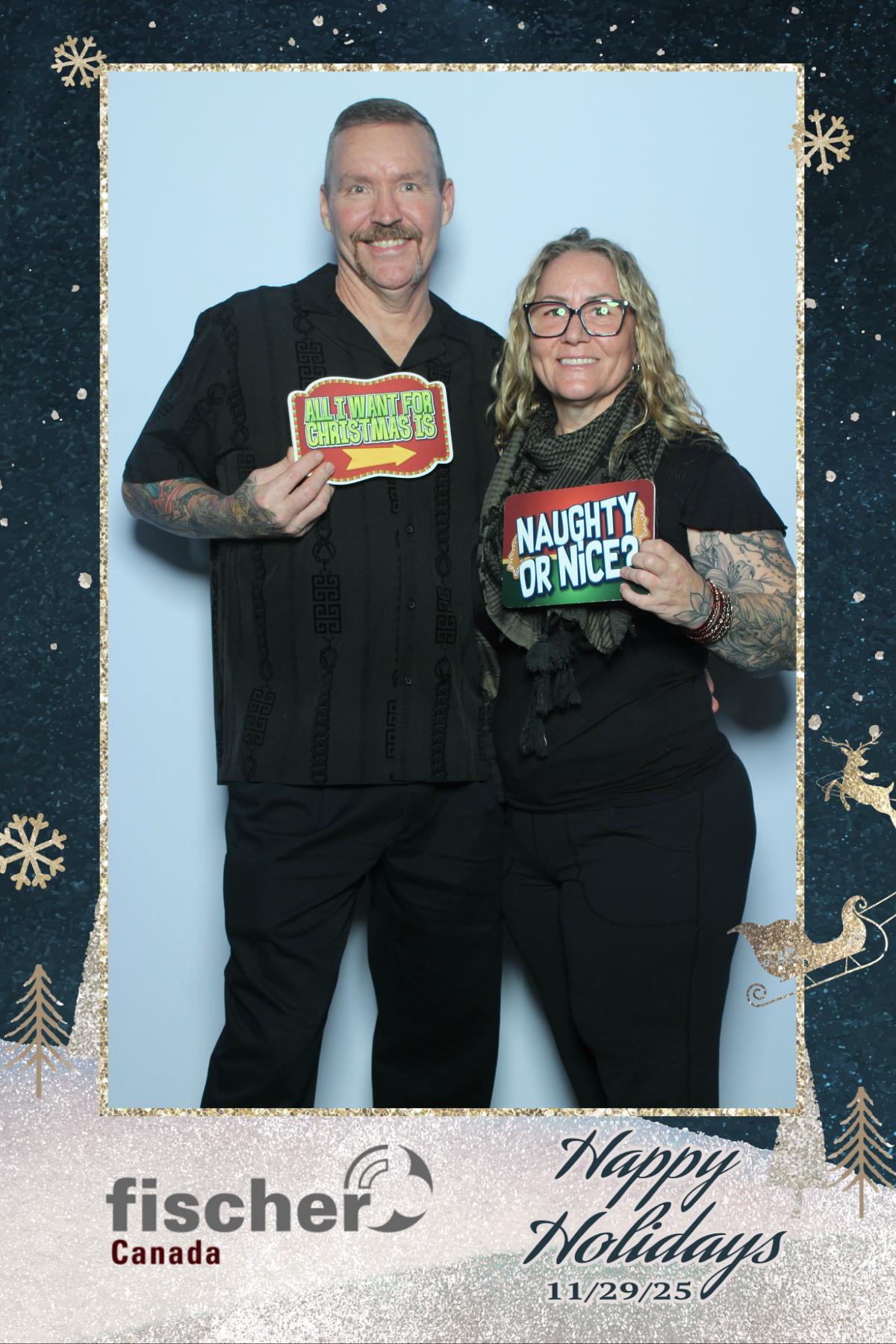 fischer Canada Holiday Party | View more photos from the event at gallery.myselfiemirror.ca/u/romanmyselfiemirrorca/fischer-Canada-Holiday-Party-0