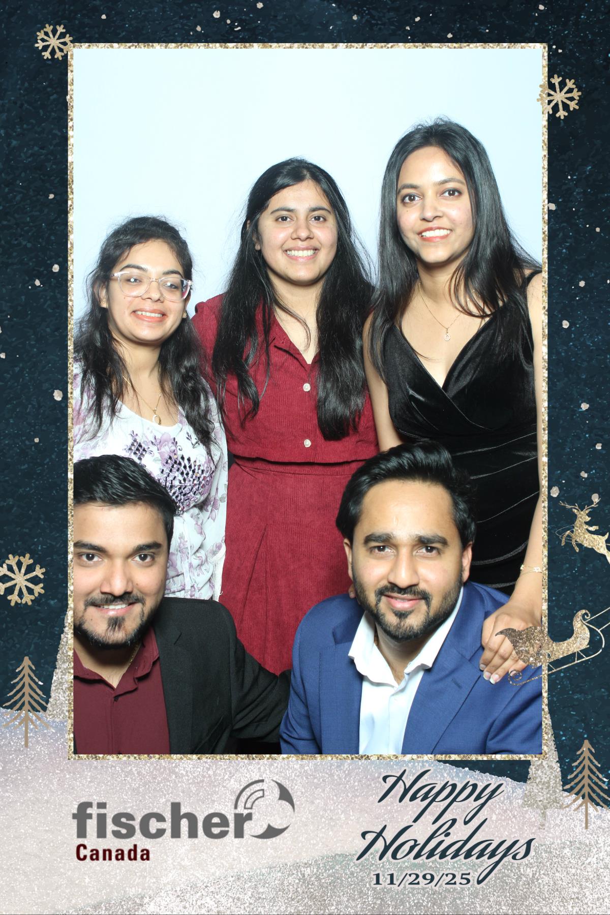 fischer Canada Holiday Party | View more photos from the event at gallery.myselfiemirror.ca/u/romanmyselfiemirrorca/fischer-Canada-Holiday-Party-0