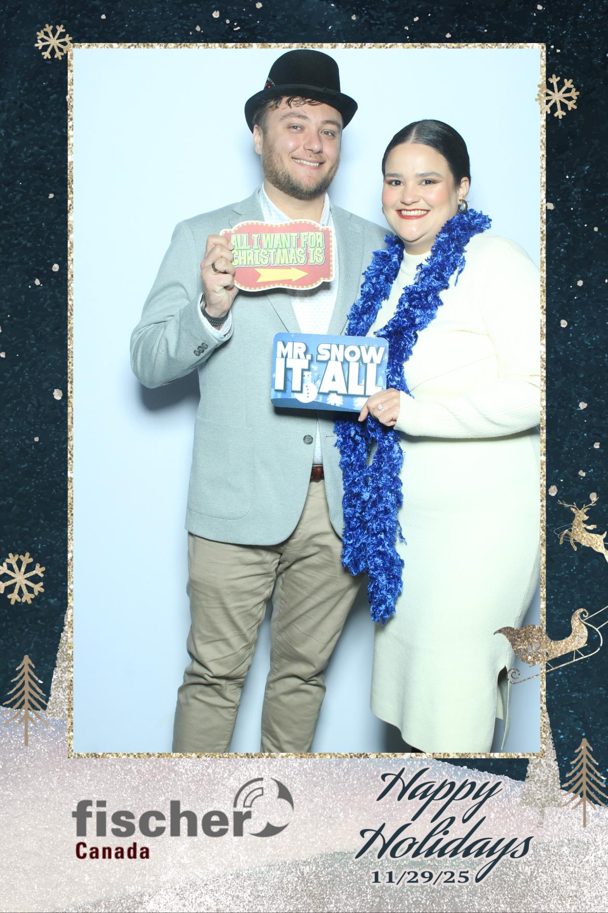 fischer Canada Holiday Party | View more photos from the event at gallery.myselfiemirror.ca/u/romanmyselfiemirrorca/fischer-Canada-Holiday-Party-0