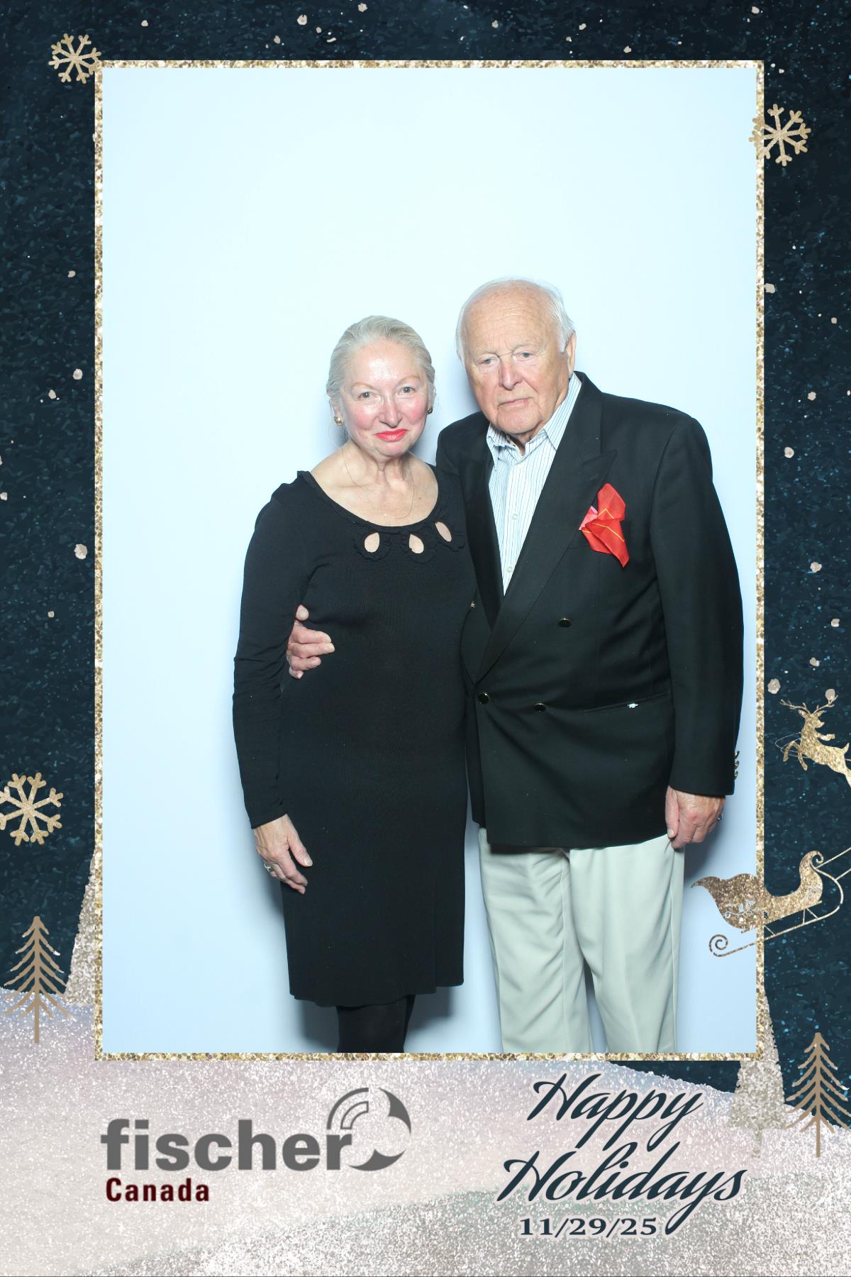 fischer Canada Holiday Party | View more photos from the event at gallery.myselfiemirror.ca/u/romanmyselfiemirrorca/fischer-Canada-Holiday-Party-0