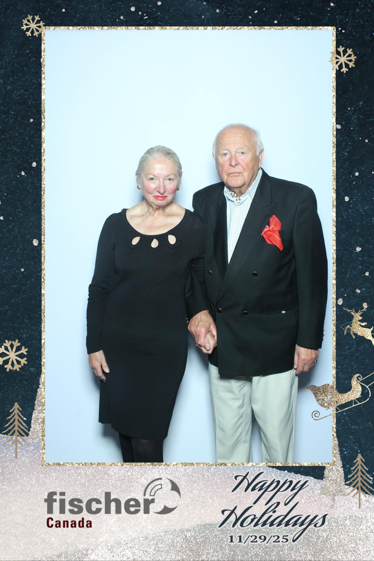 fischer Canada Holiday Party | View more photos from the event at gallery.myselfiemirror.ca/u/romanmyselfiemirrorca/fischer-Canada-Holiday-Party-0