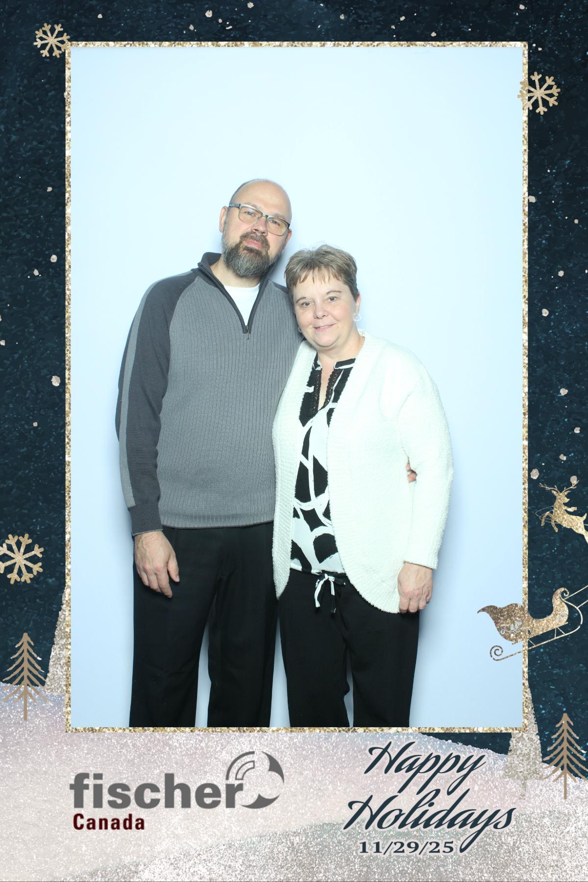 fischer Canada Holiday Party | View more photos from the event at gallery.myselfiemirror.ca/u/romanmyselfiemirrorca/fischer-Canada-Holiday-Party-0