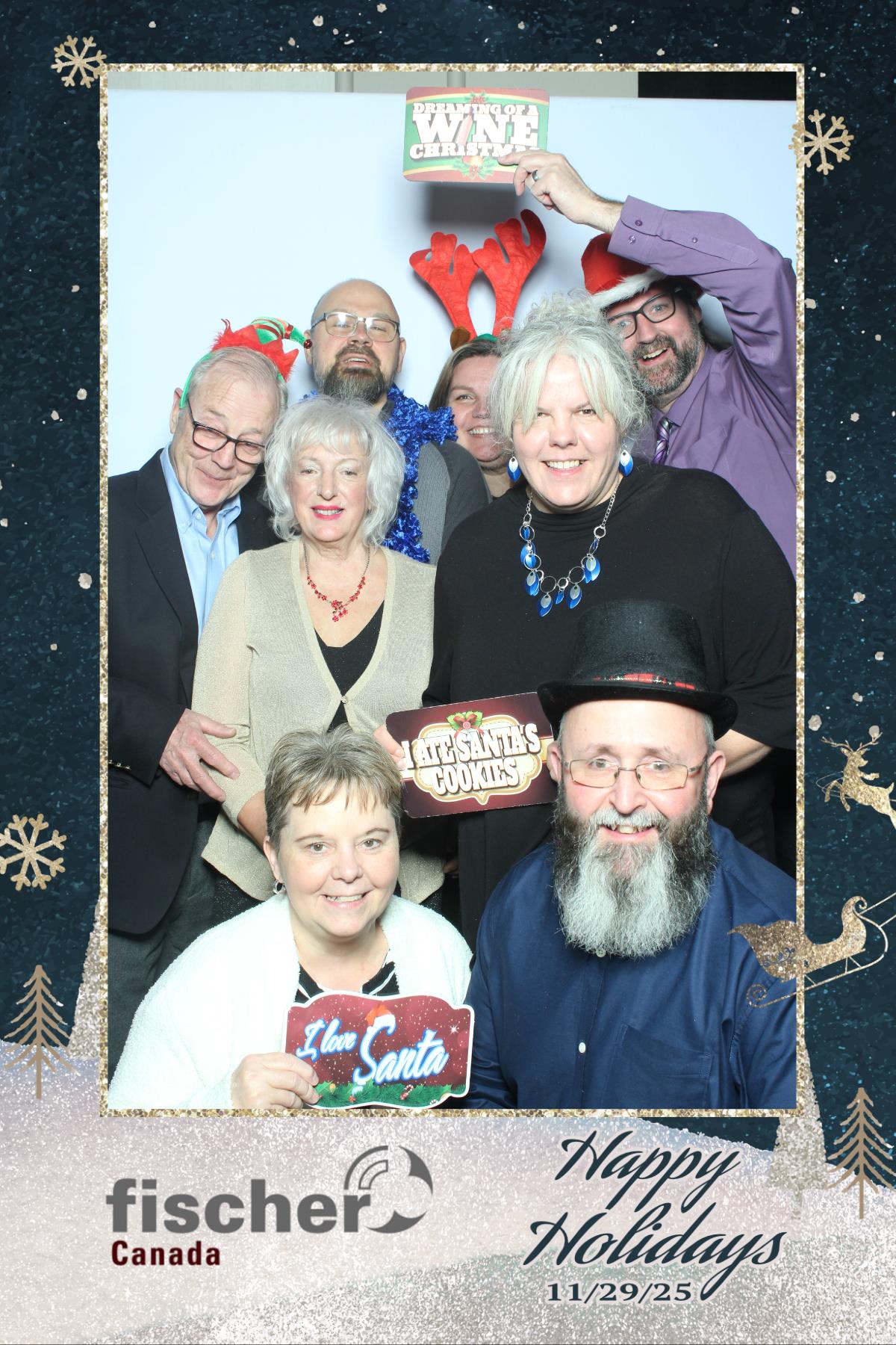 fischer Canada Holiday Party | View more photos from the event at gallery.myselfiemirror.ca/u/romanmyselfiemirrorca/fischer-Canada-Holiday-Party-0