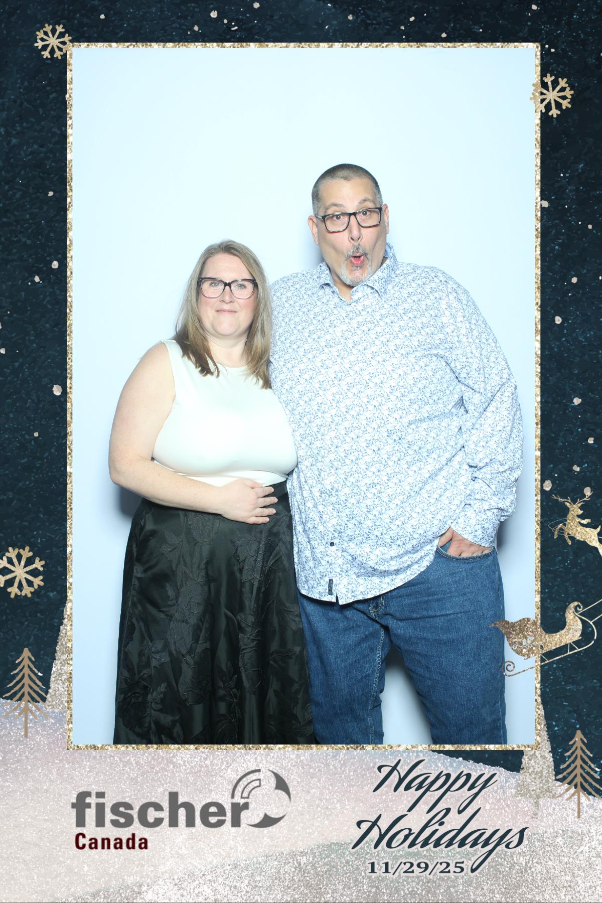 fischer Canada Holiday Party | View more photos from the event at gallery.myselfiemirror.ca/u/romanmyselfiemirrorca/fischer-Canada-Holiday-Party-0