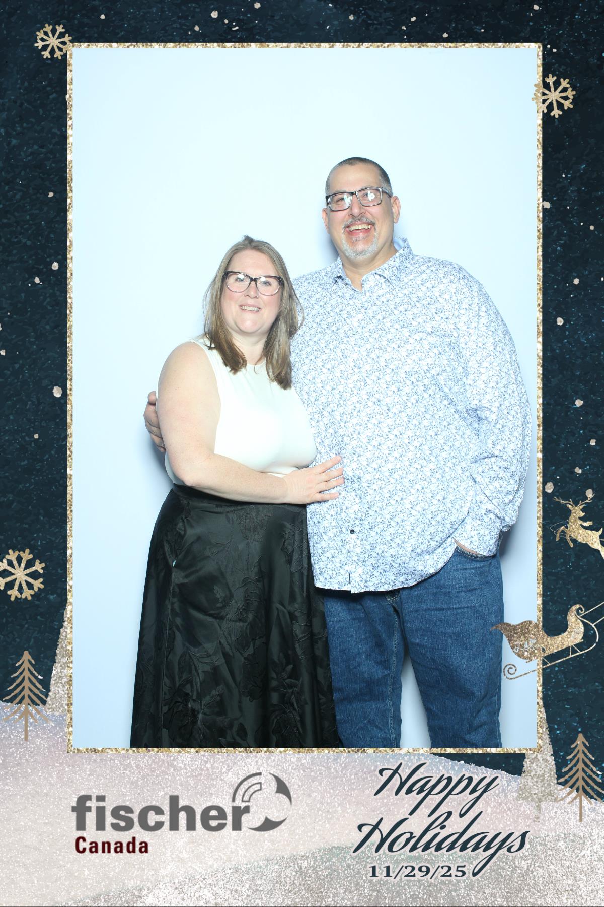 fischer Canada Holiday Party | View more photos from the event at gallery.myselfiemirror.ca/u/romanmyselfiemirrorca/fischer-Canada-Holiday-Party-0