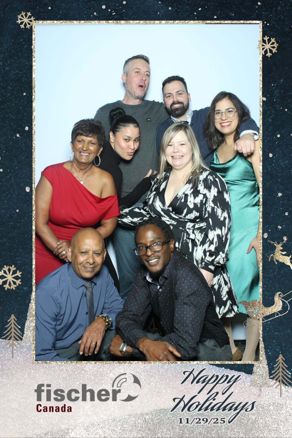 fischer Canada Holiday Party | View more photos from the event at gallery.myselfiemirror.ca/u/romanmyselfiemirrorca/fischer-Canada-Holiday-Party-0